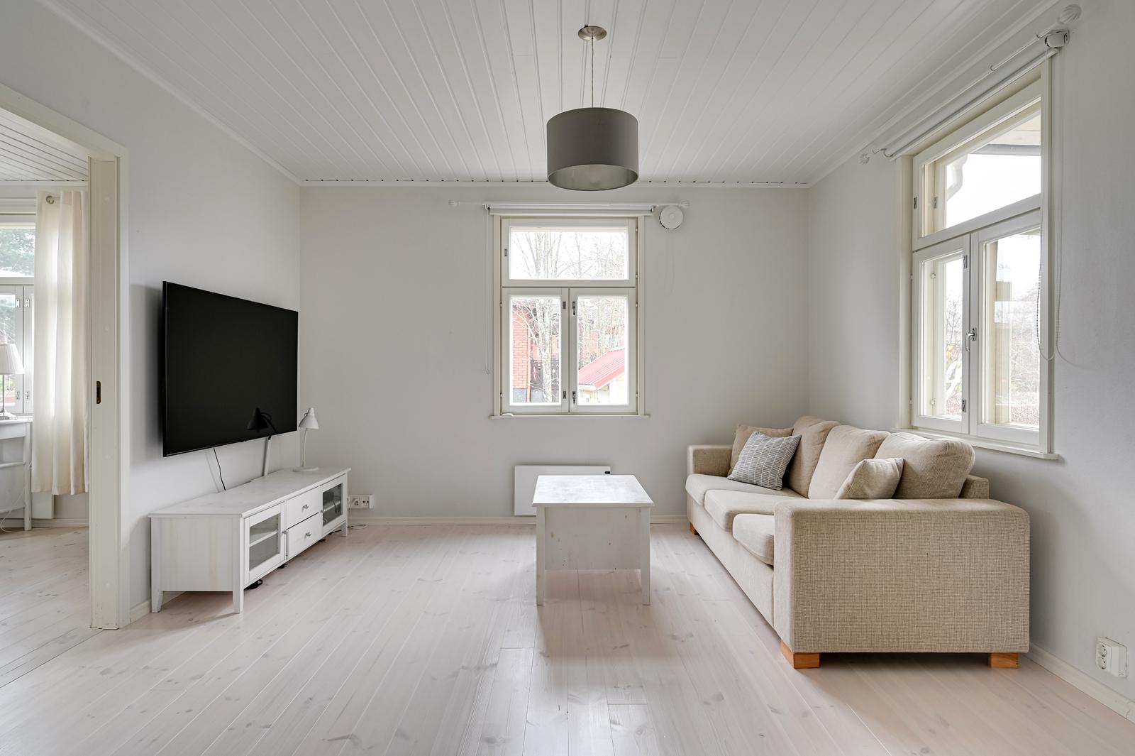 Suutarintie 14, Puistola, Helsinki