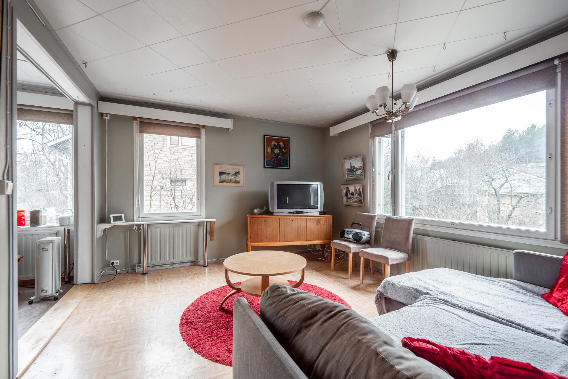 Kesätie 31, Välivainio, Oulu