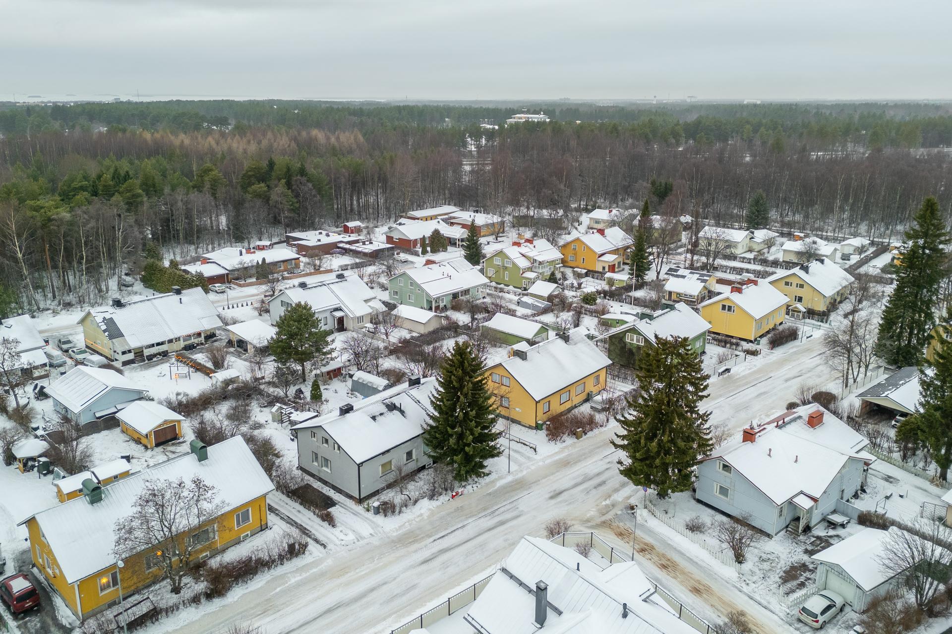 Kesätie 31, Välivainio, Oulu