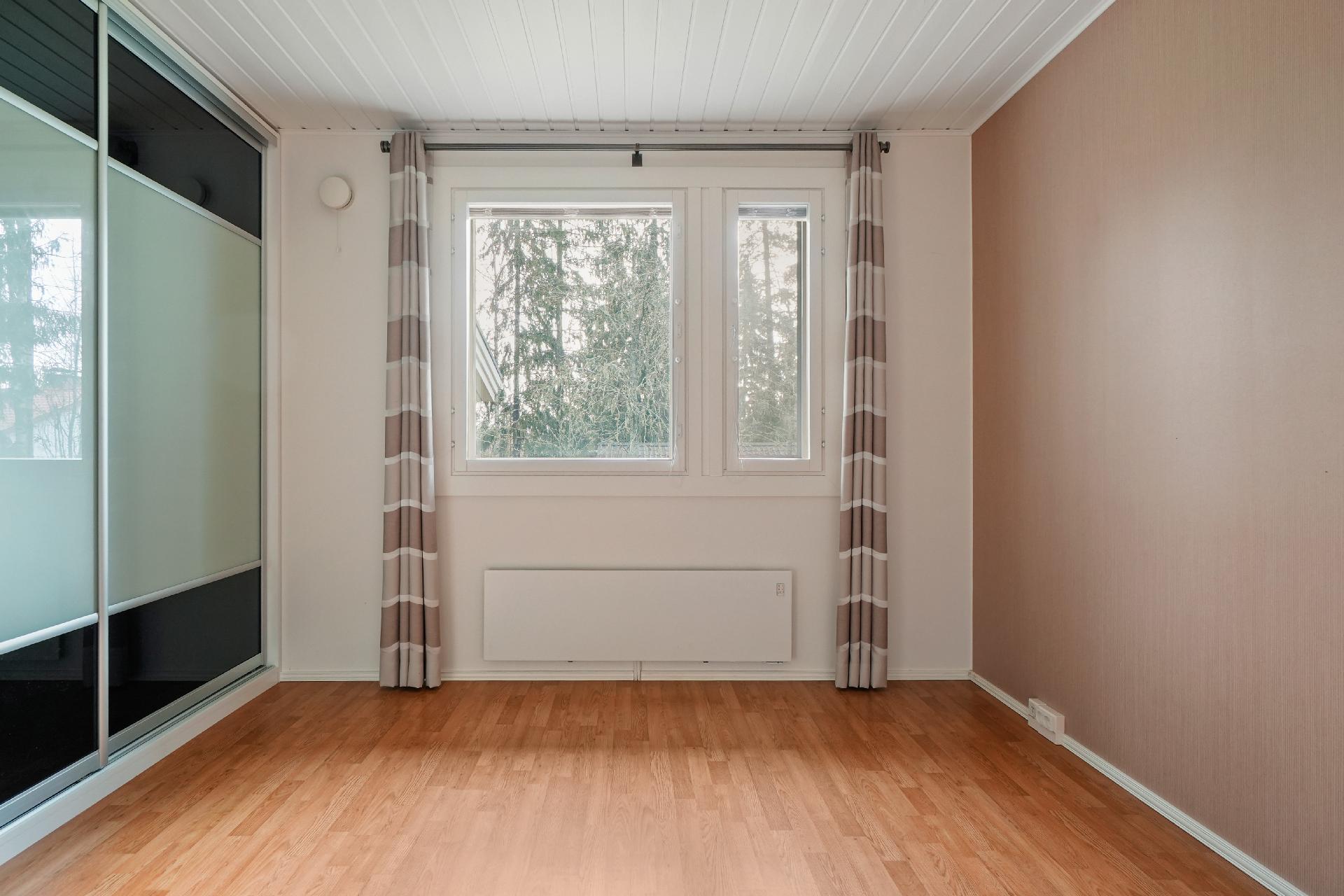 Hannantie 13, Loppi, Loppi