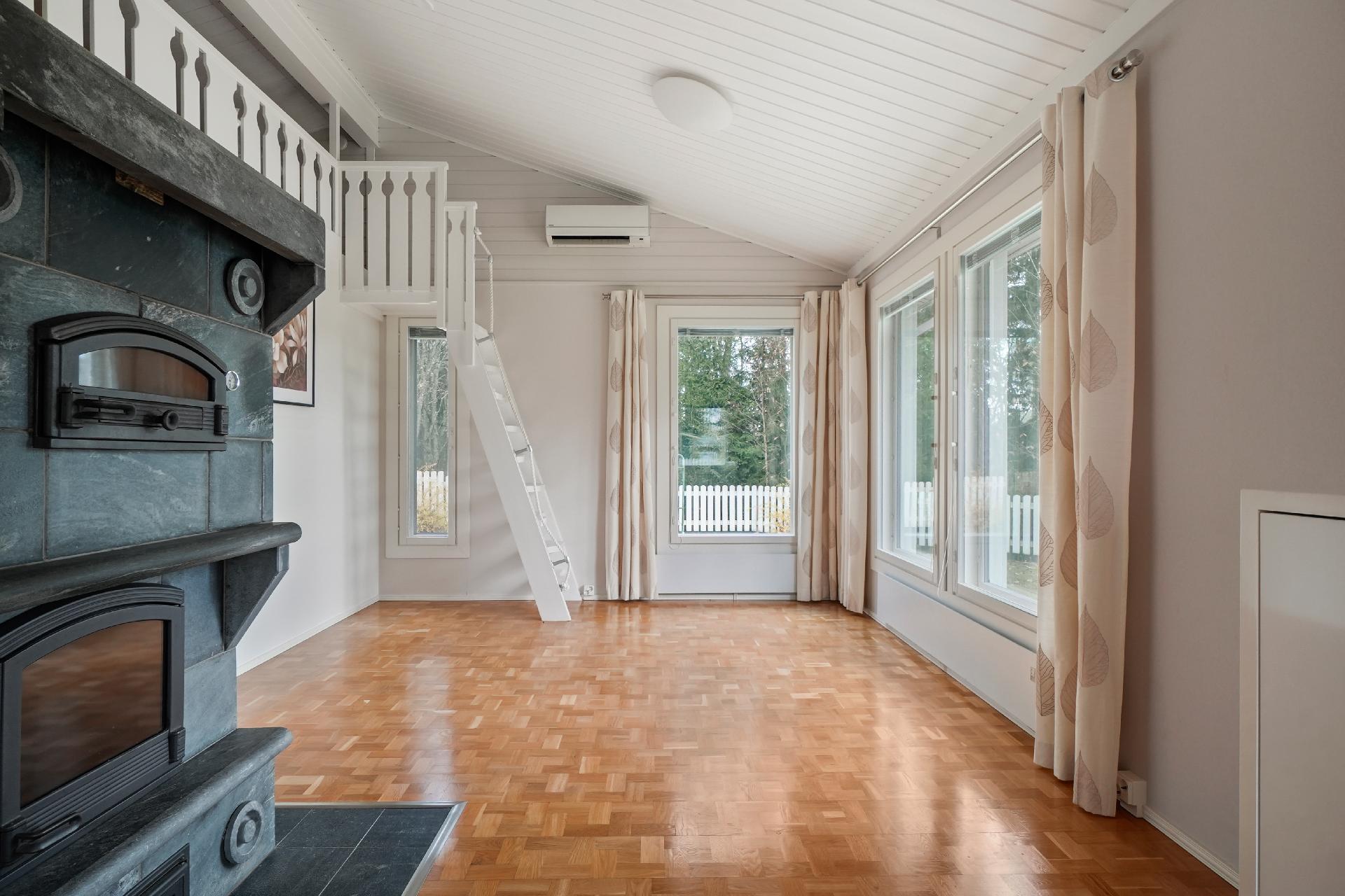 Hannantie 13, Loppi, Loppi