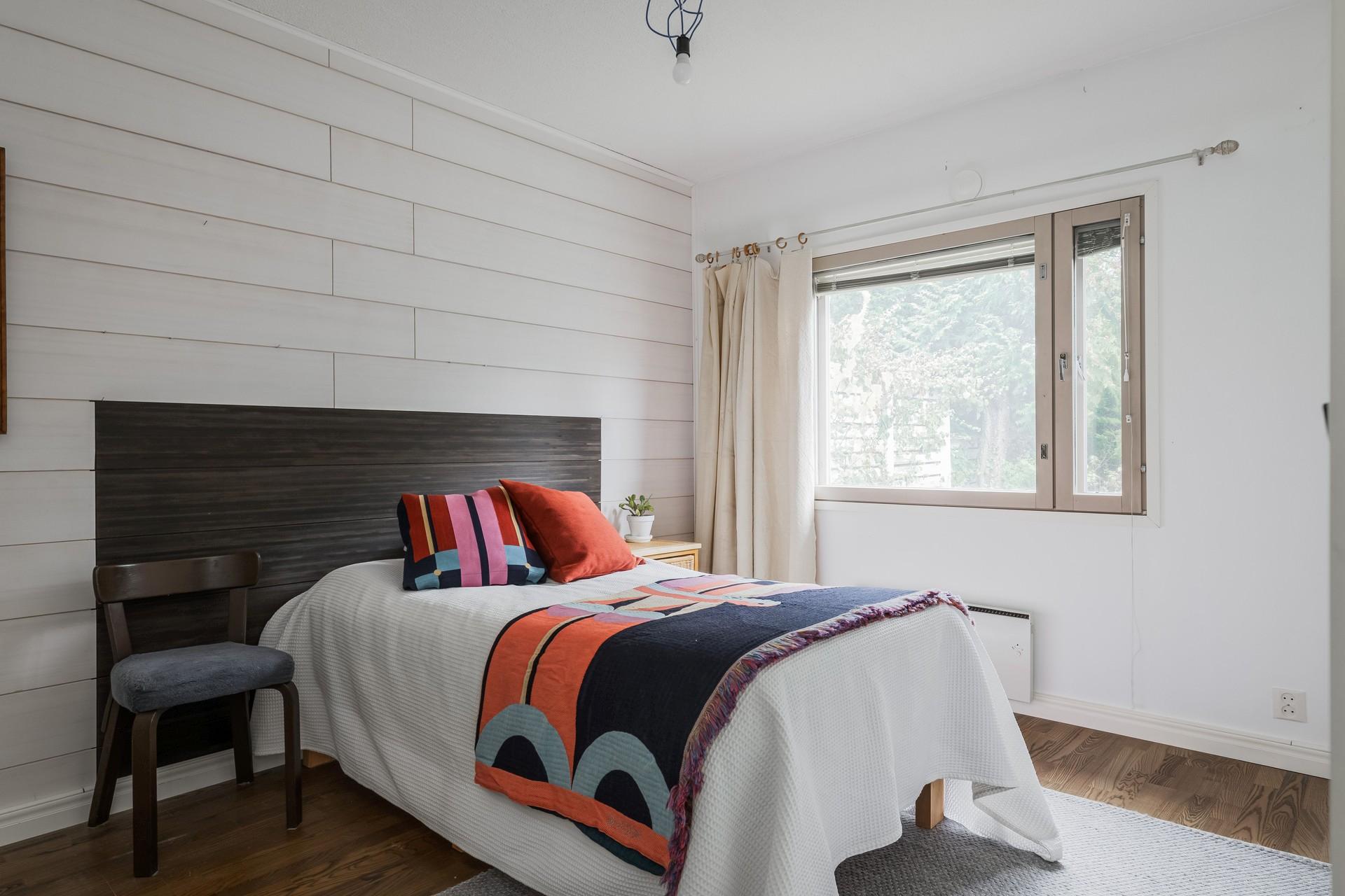 Pitkämäentie 46, Paloheinä, Helsinki