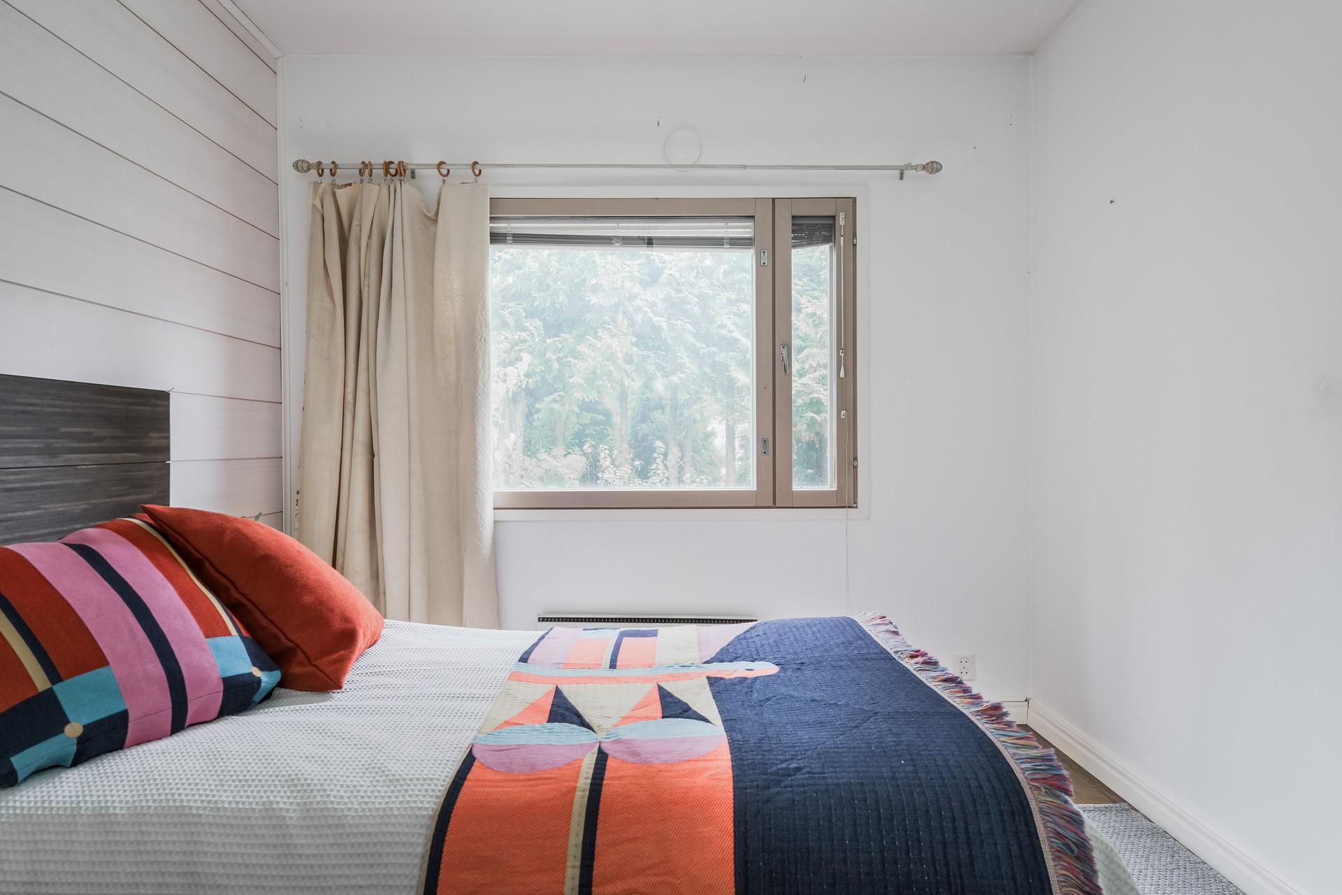 Pitkämäentie 46, Paloheinä, Helsinki