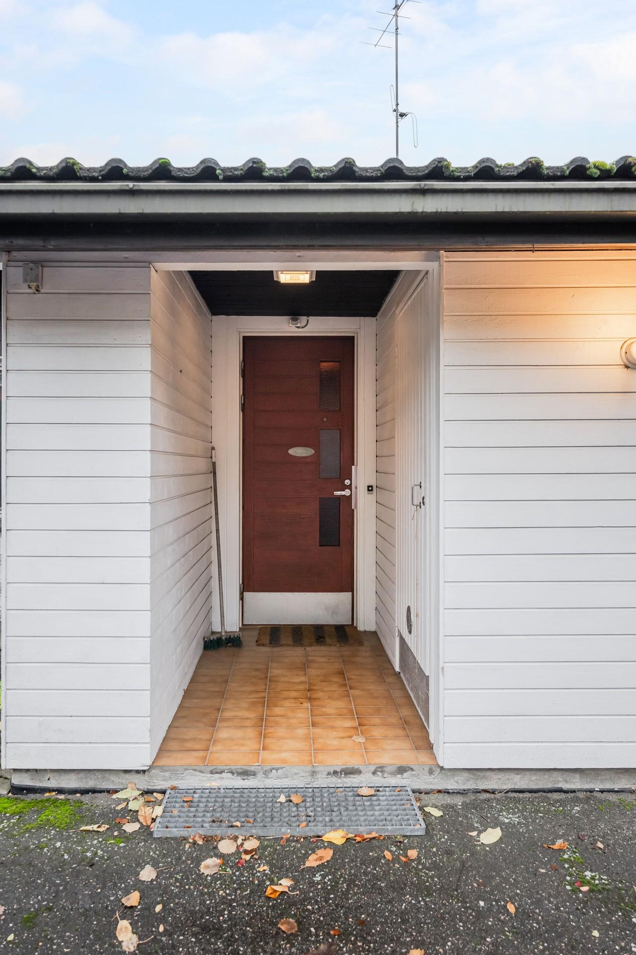 Pitkämäentie 46, Paloheinä, Helsinki