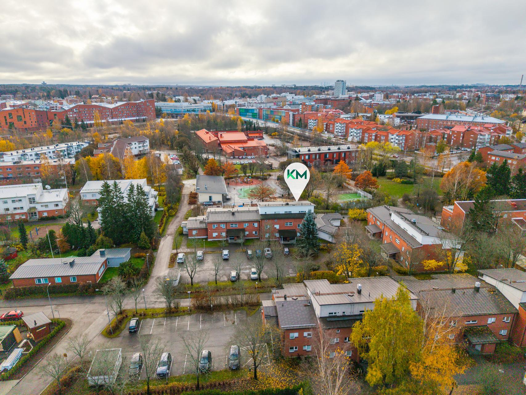 Hietaniitynpolku 2, Ylä-Malmi, Helsinki