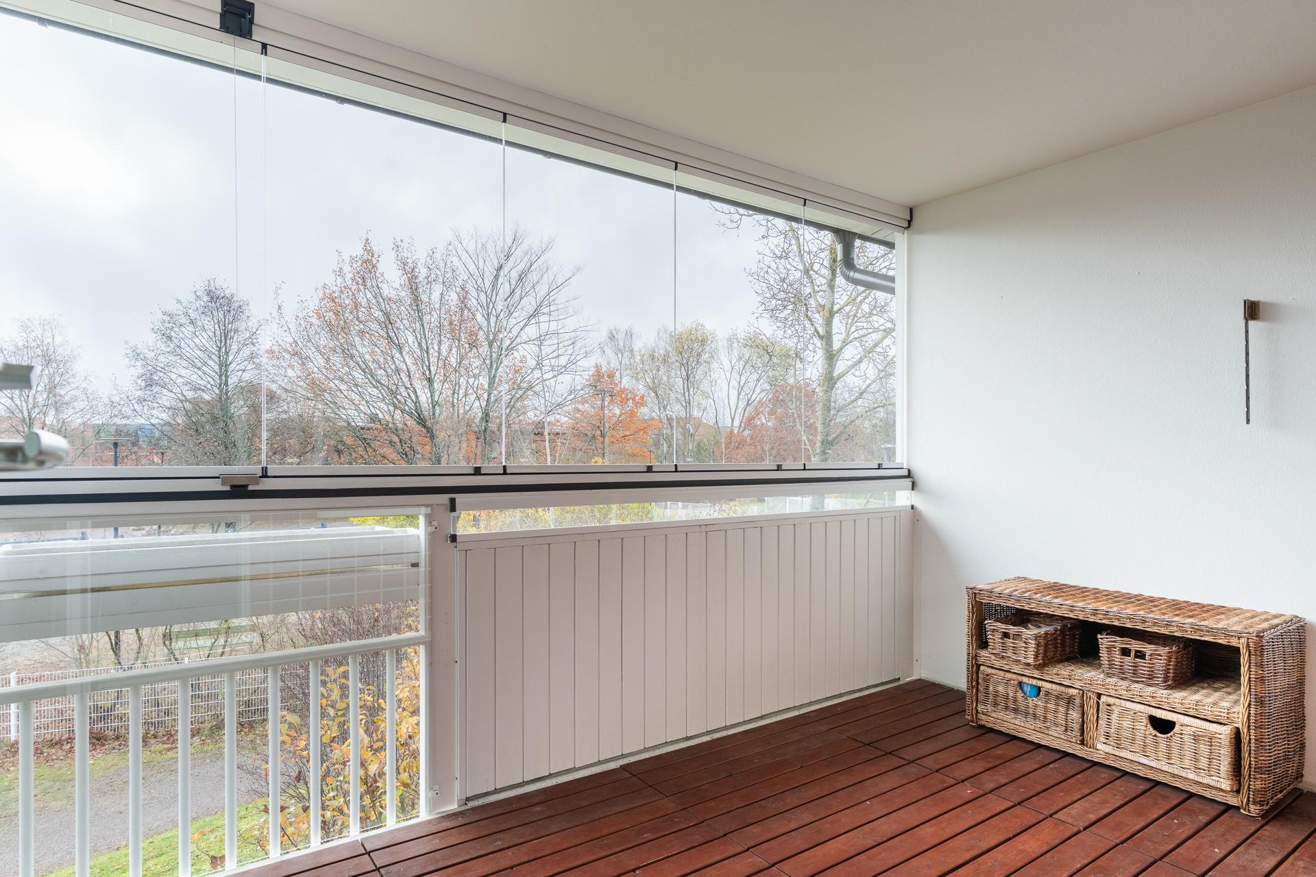 Hietaniitynpolku 2, Ylä-Malmi, Helsinki