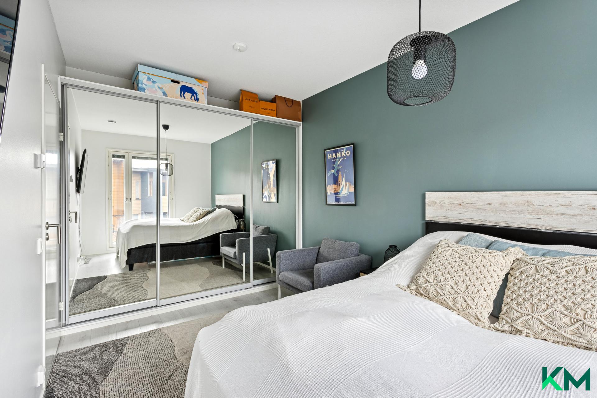 Neitoperhosentie 3, Honkasuo, Helsinki