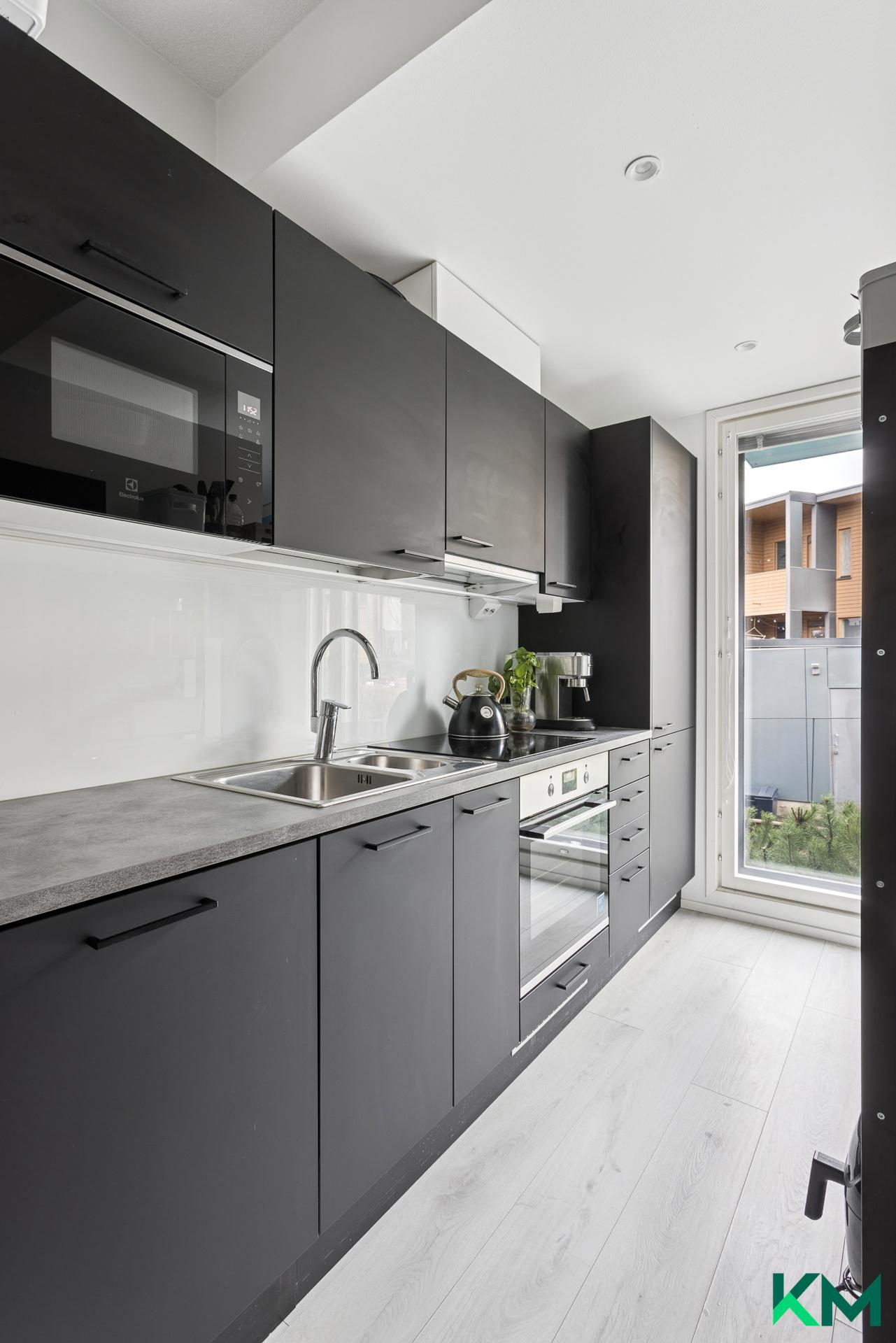 Neitoperhosentie 3, Honkasuo, Helsinki