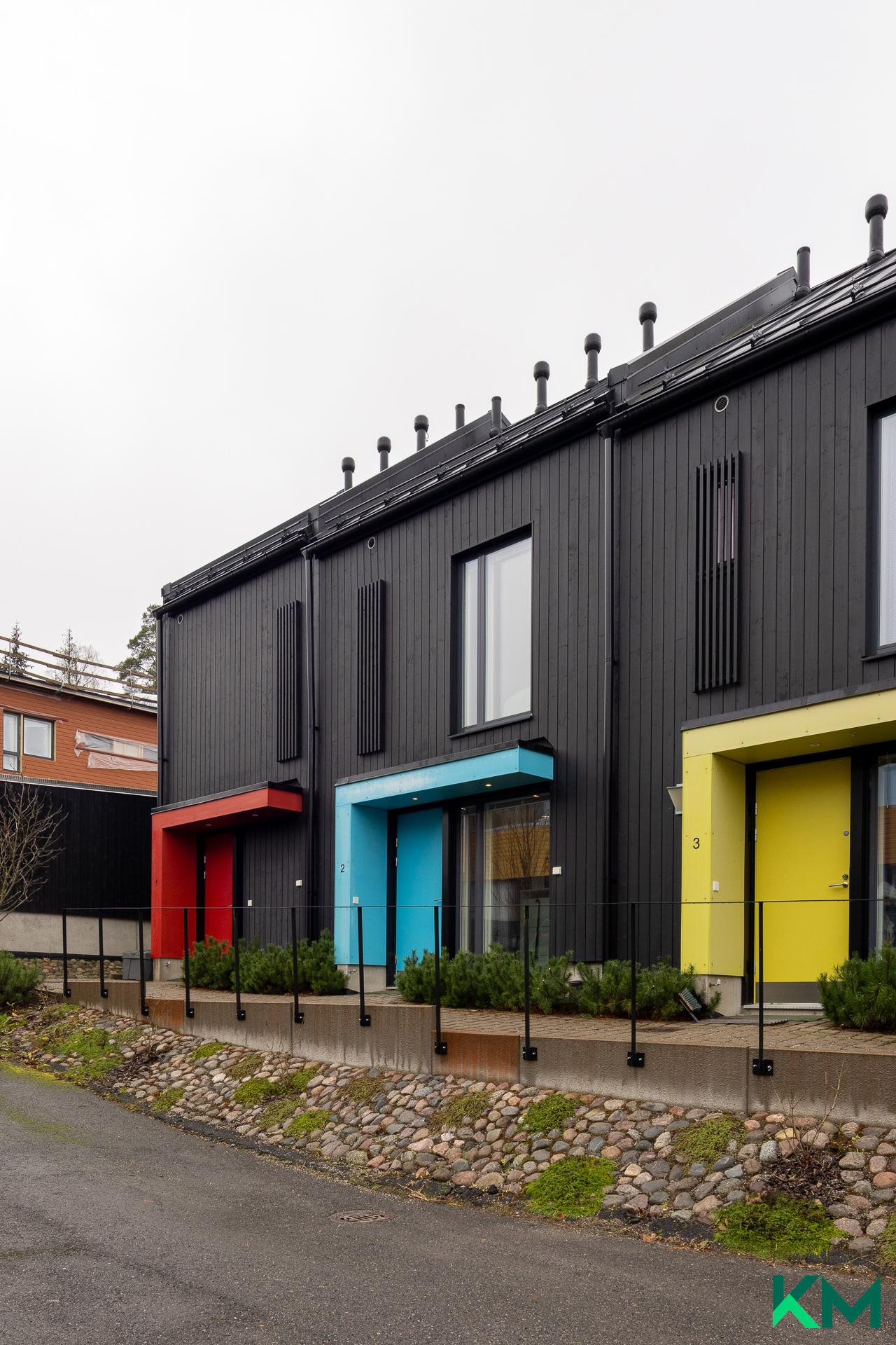 Neitoperhosentie 3, Honkasuo, Helsinki