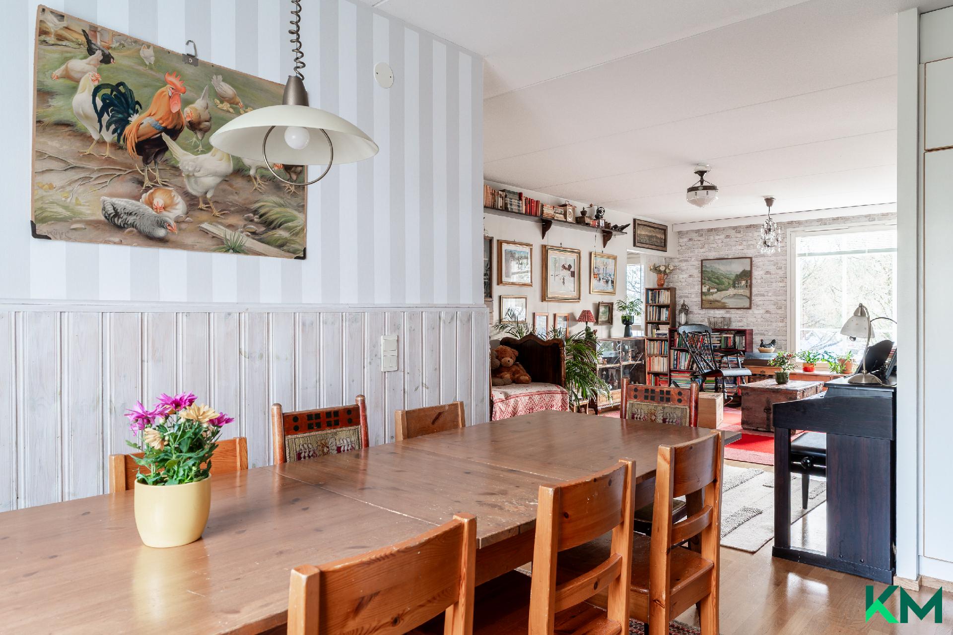 Hiekkalaiturinraitti 12, Vuosaari, Helsinki