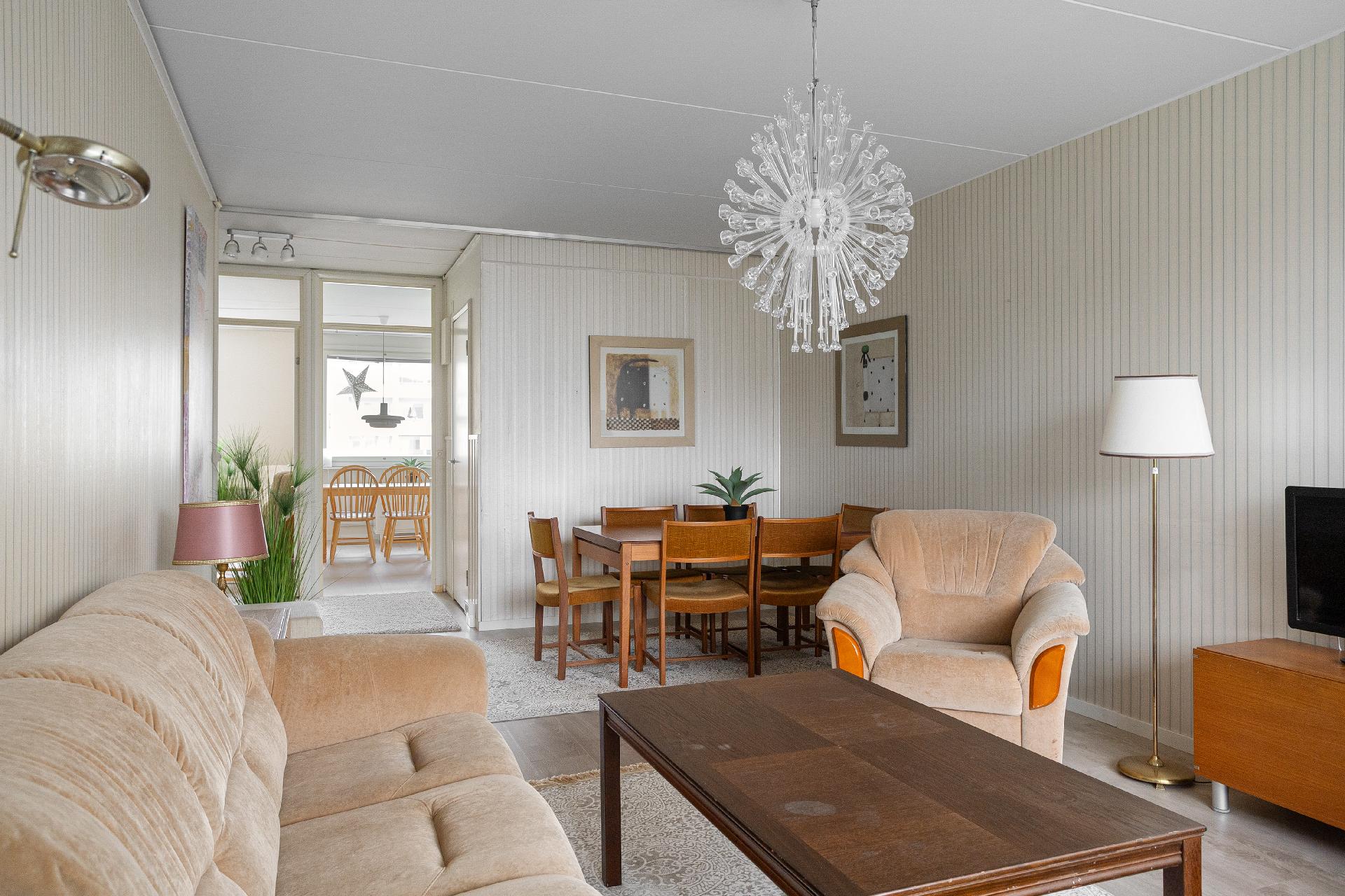 Tolkkilankatu 3, Eskolanmäki, Kouvola