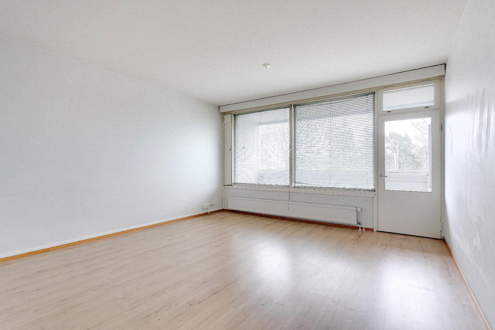 Keinulaudantie 1, Kontula, Helsinki