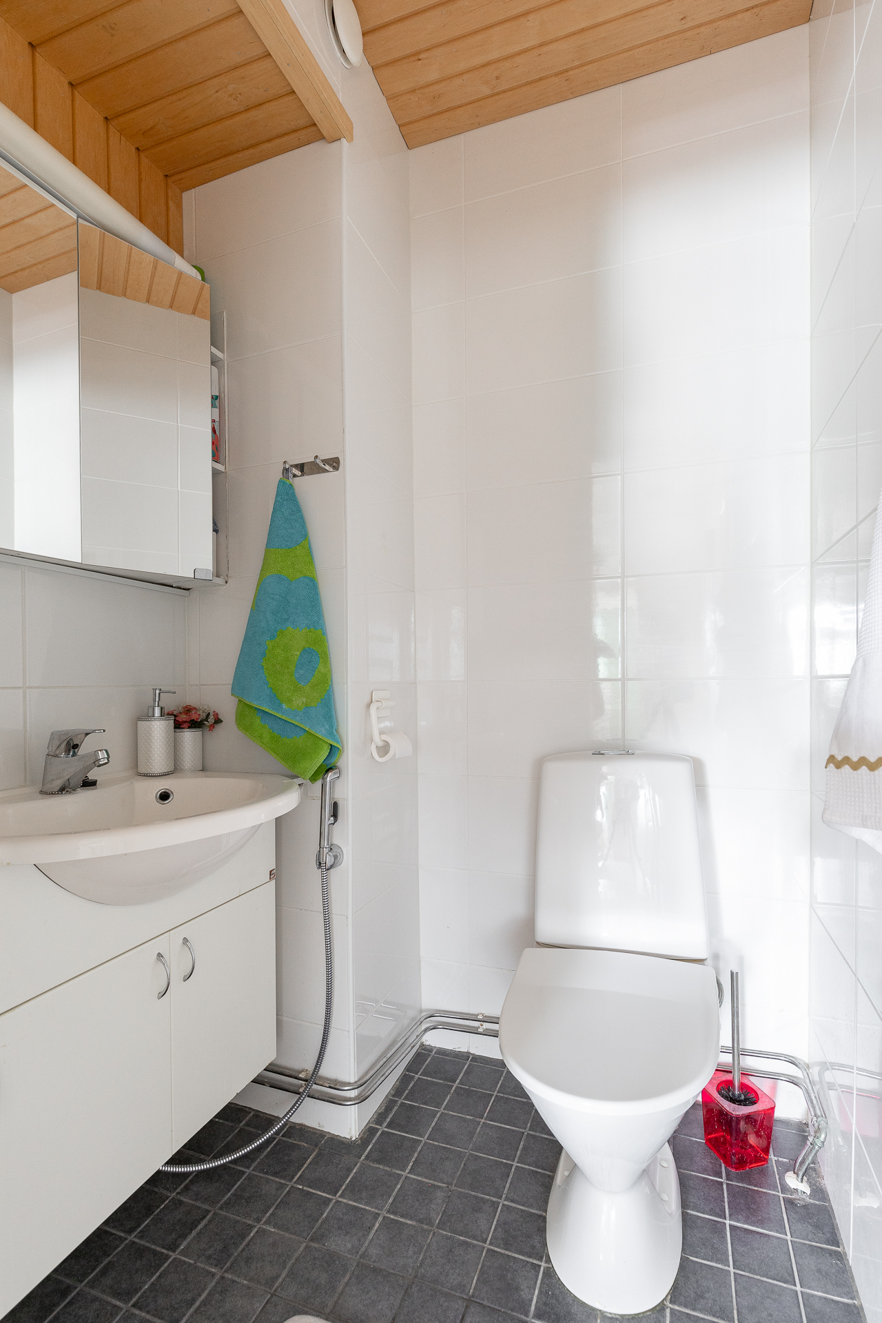 Yläkerran wc