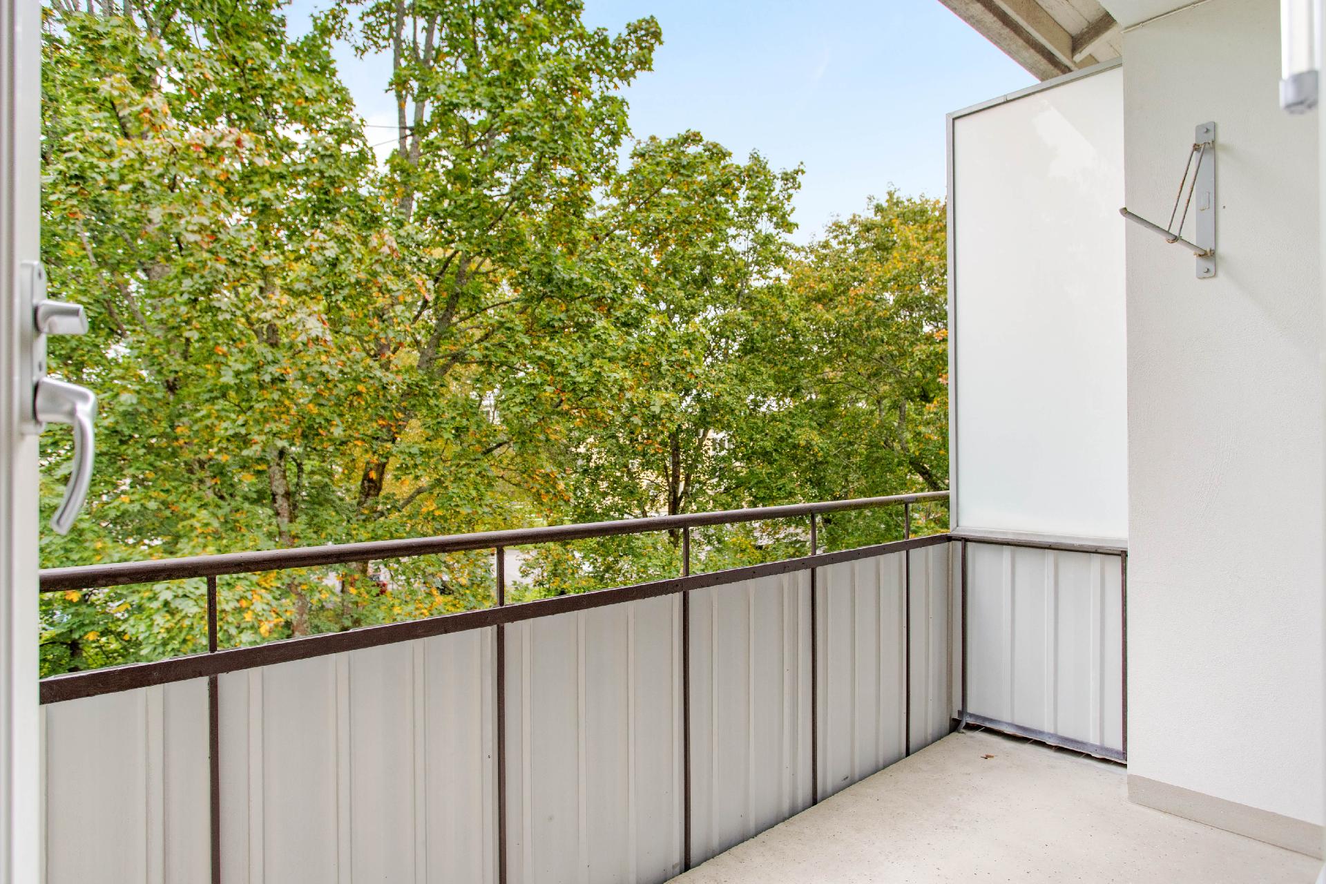 Näyttelijäntie 18, Pohjois-Haaga, Helsinki