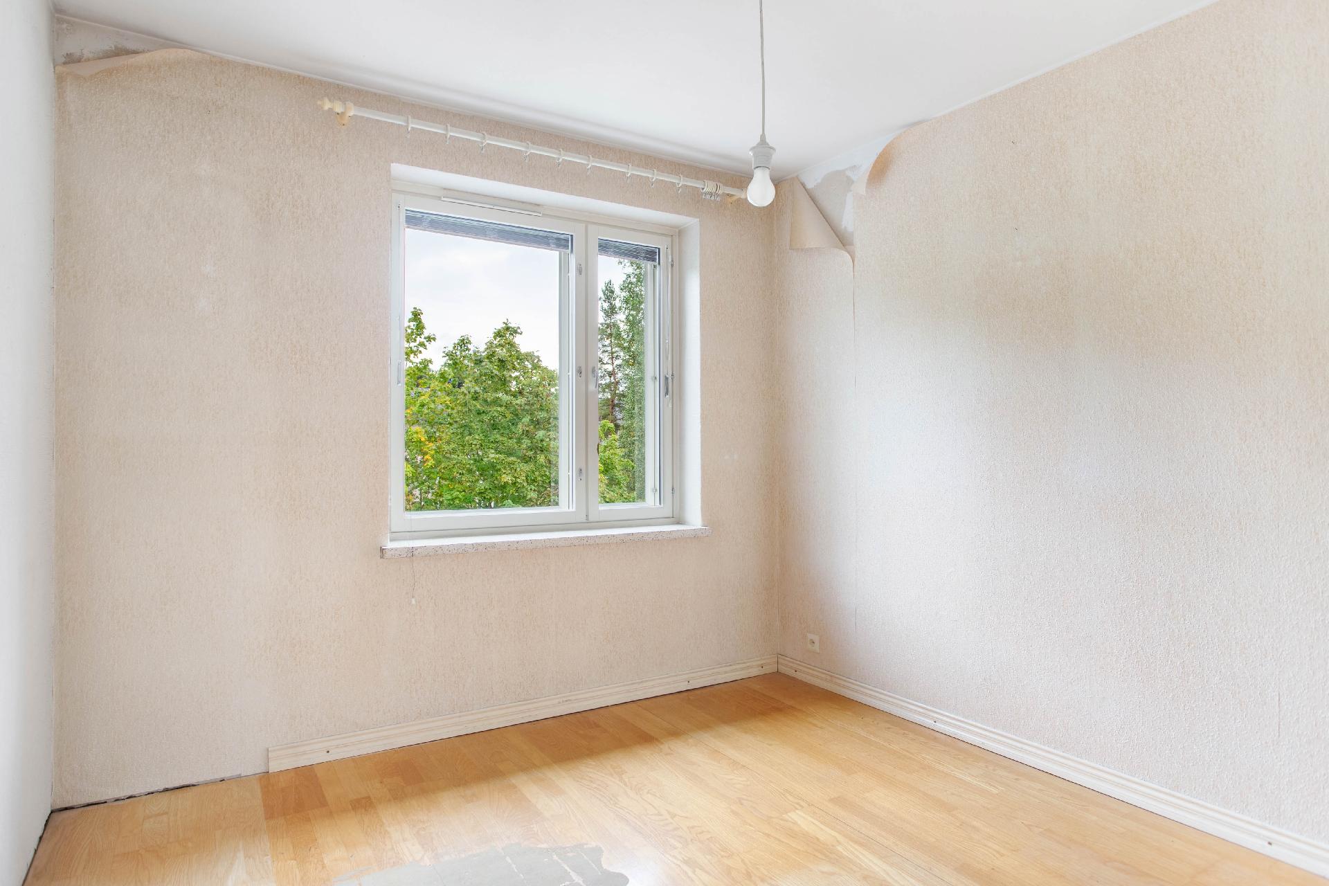 Näyttelijäntie 18, Pohjois-Haaga, Helsinki