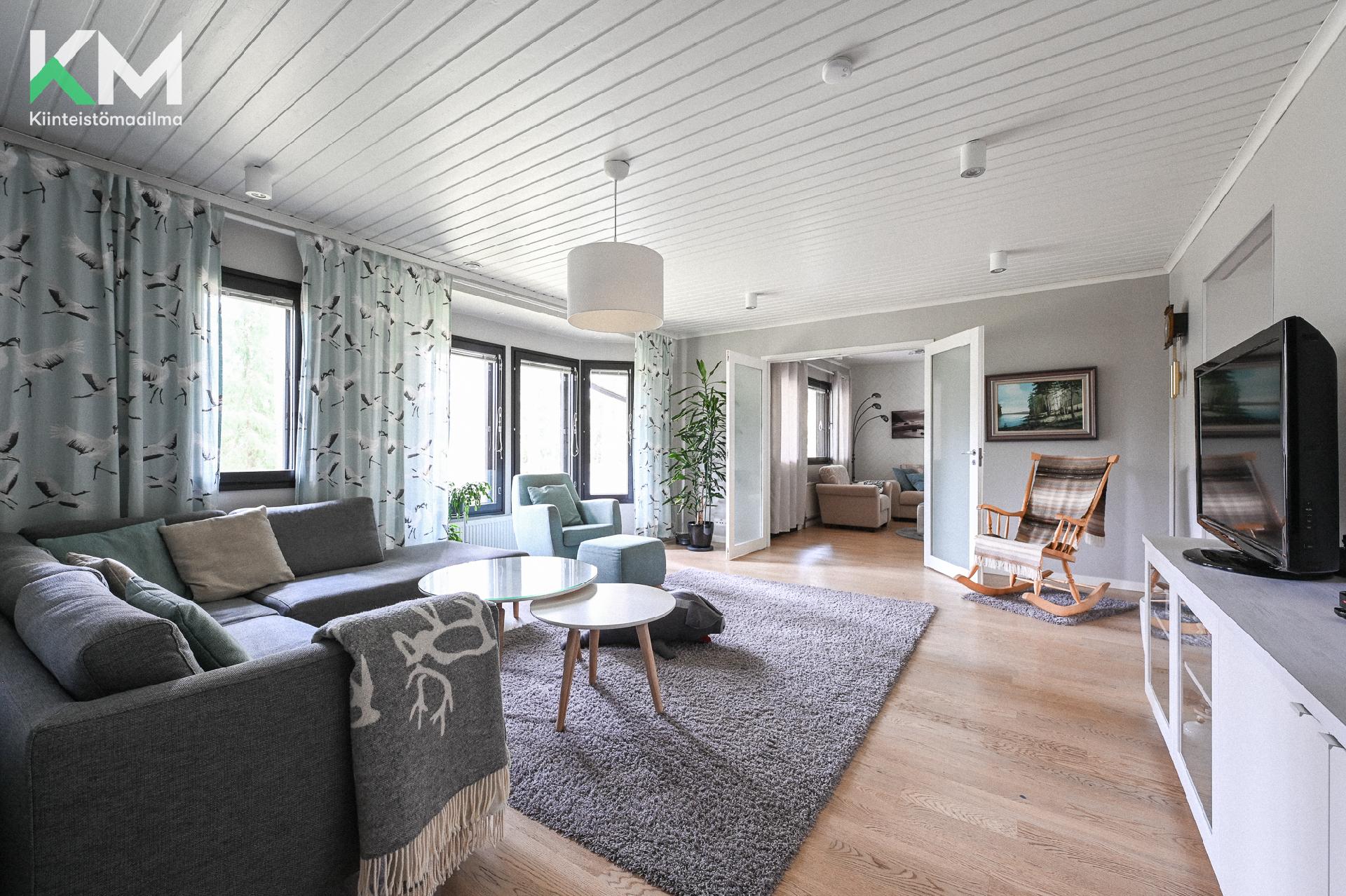 Kärppätie 2, Autio, Kurikka