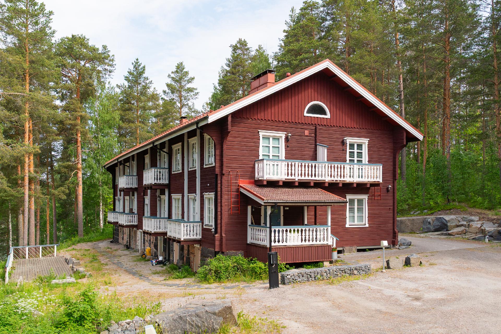 Erotteluntie 7, Hupeli, Jyväskylä