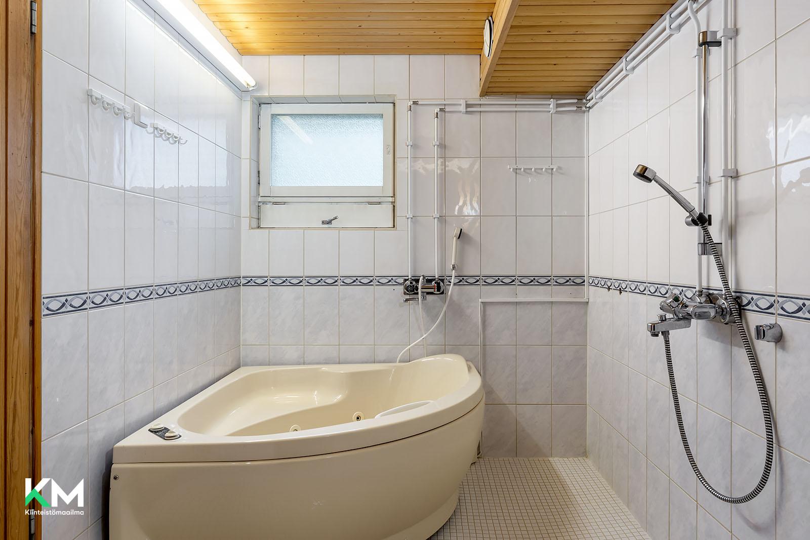 Värtöntie 37, Värttö, Oulu