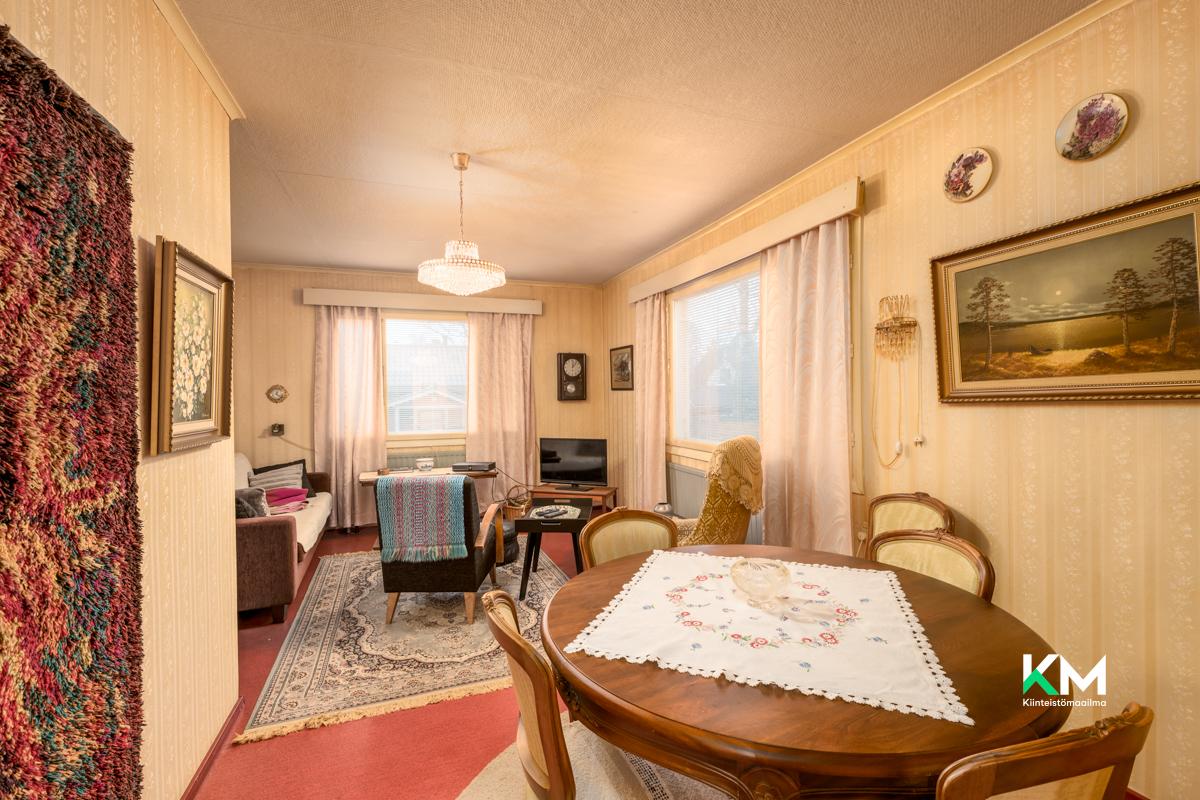 Lemminkäisenkatu 35, Ykspihlaja, Kokkola