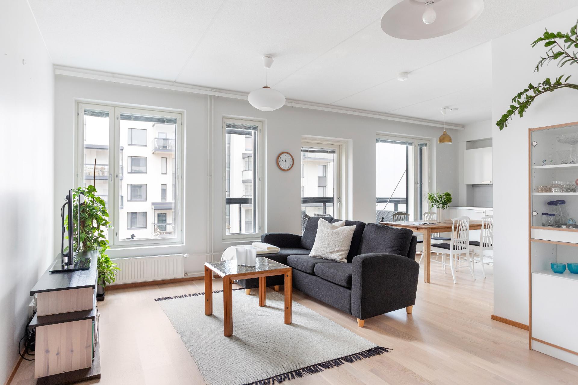 Melkonkatu 15, Lauttasaari, Helsinki