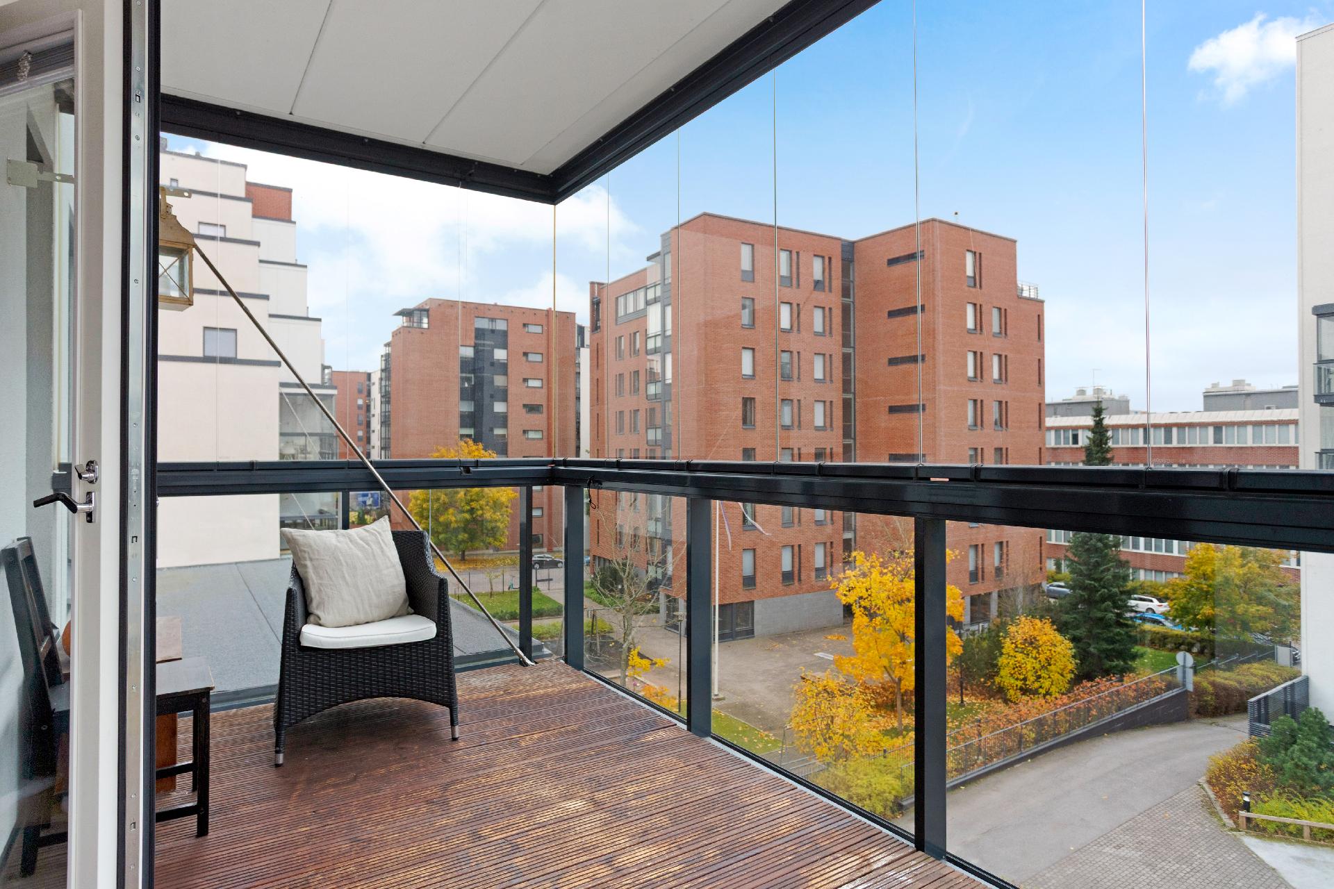 Melkonkatu 15, Lauttasaari, Helsinki