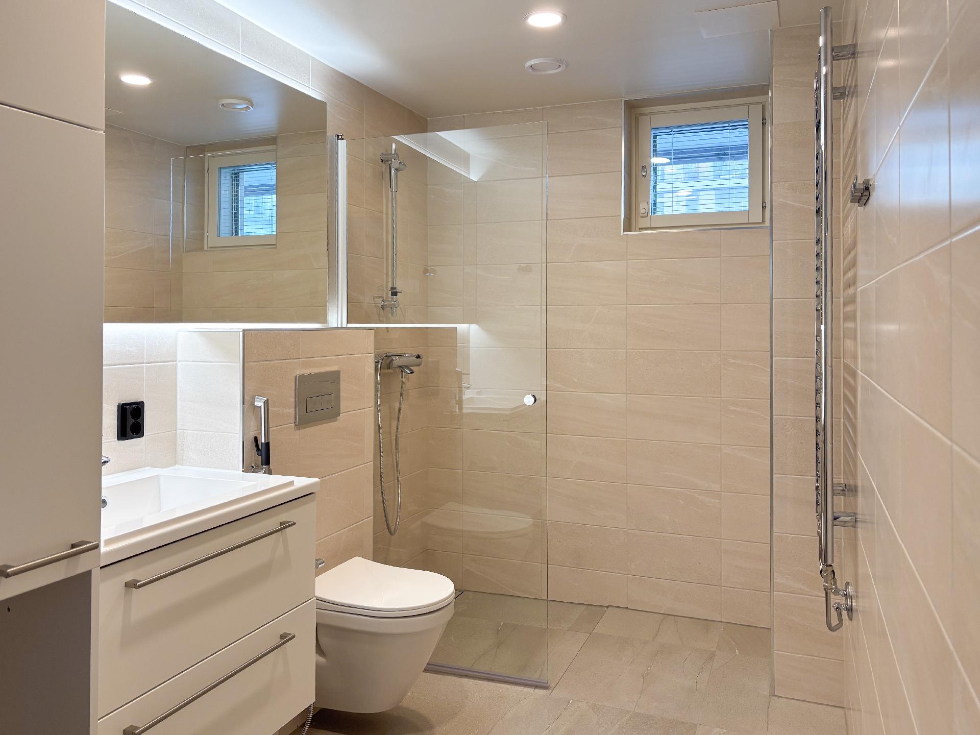 Jousenpuistonkatu 6, Tapiola, Espoo