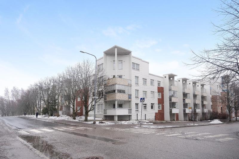 Kaarnatie 7, Malminkartano, Helsinki