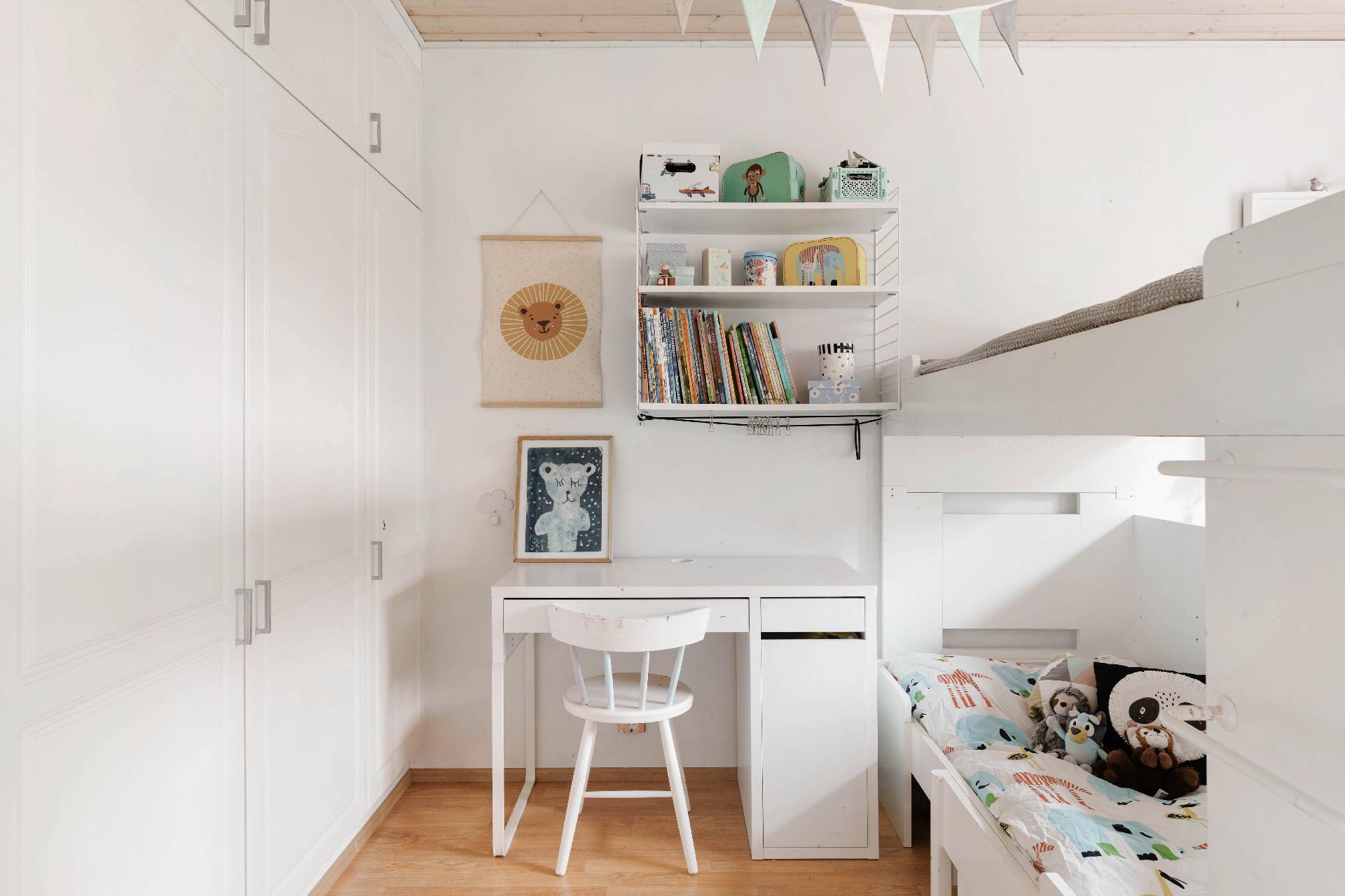 Juuritie 26, Kivistö, Vantaa