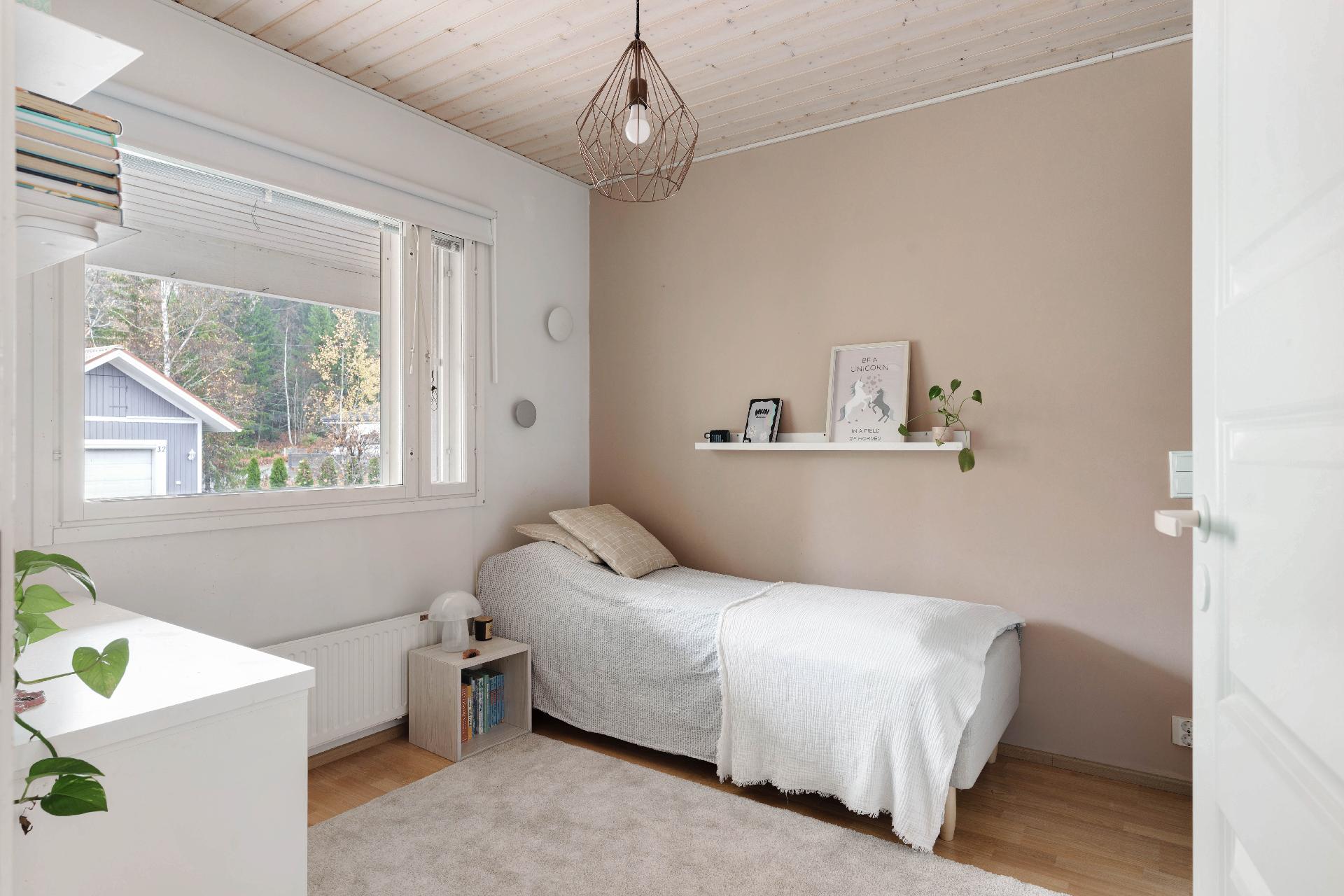 Juuritie 26, Kivistö, Vantaa