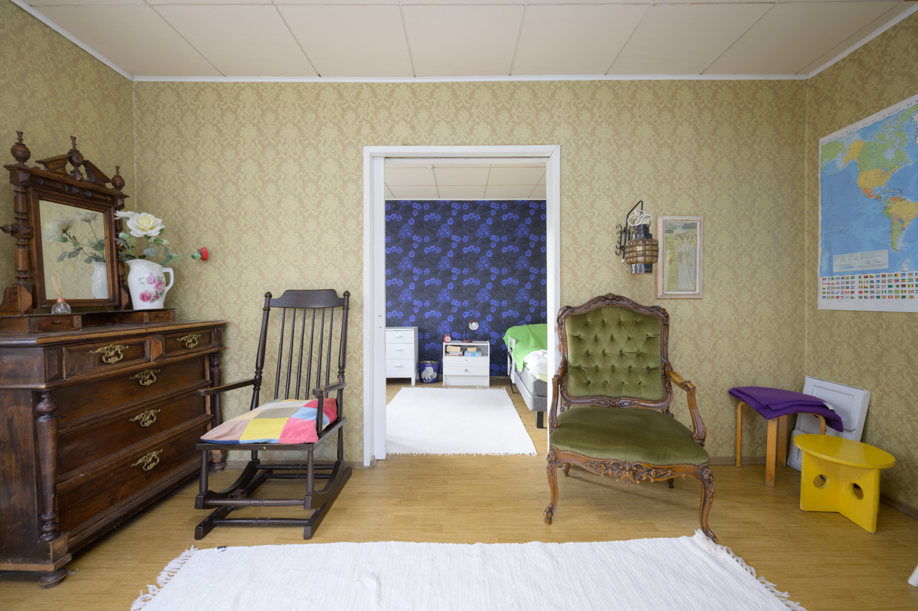 Alakerran makuuhuone