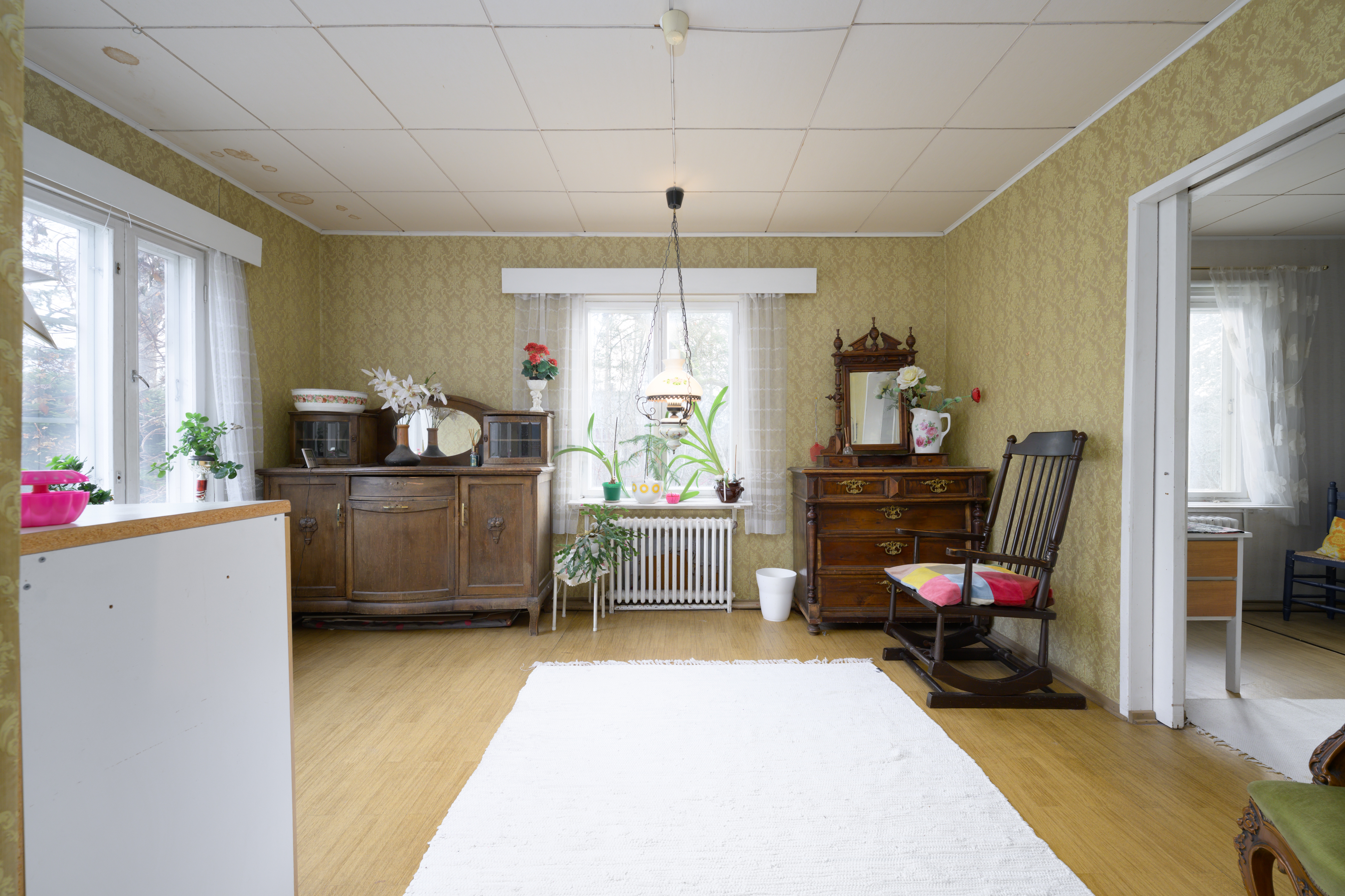 Alakerran makuuhuone