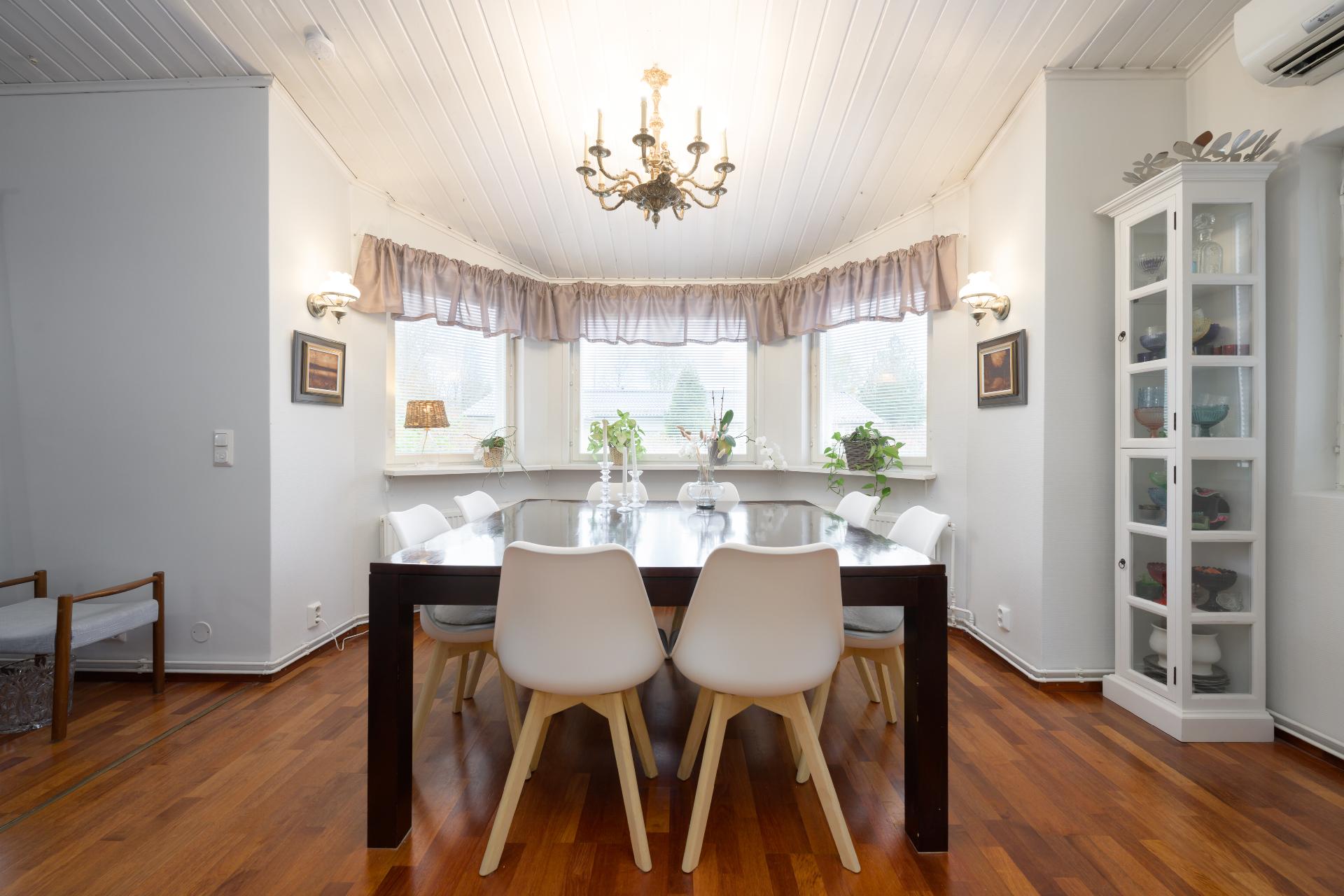 Taavanpolku 4, Kirkonkylä, Nurmijärvi