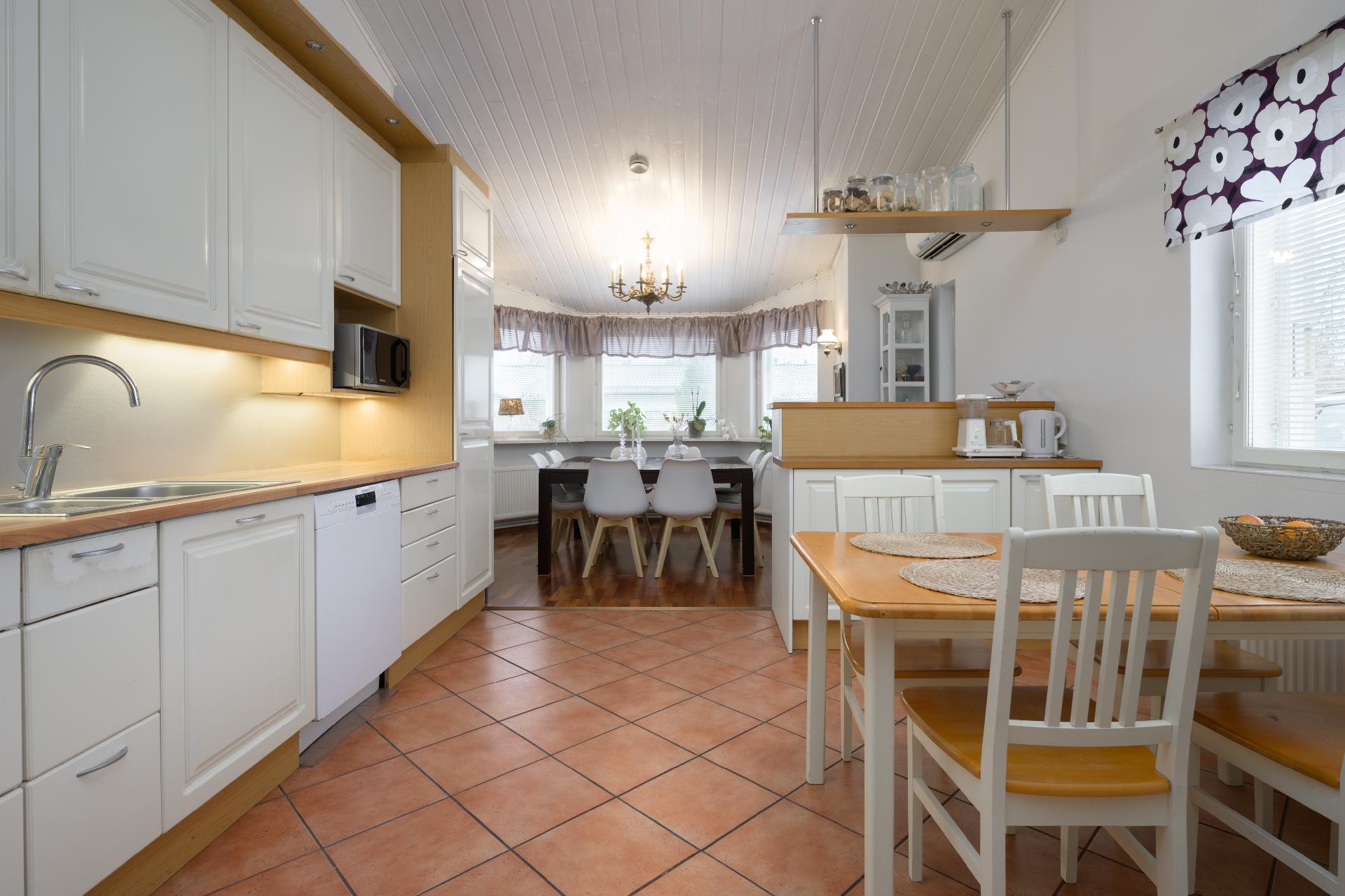 Taavanpolku 4, Kirkonkylä, Nurmijärvi