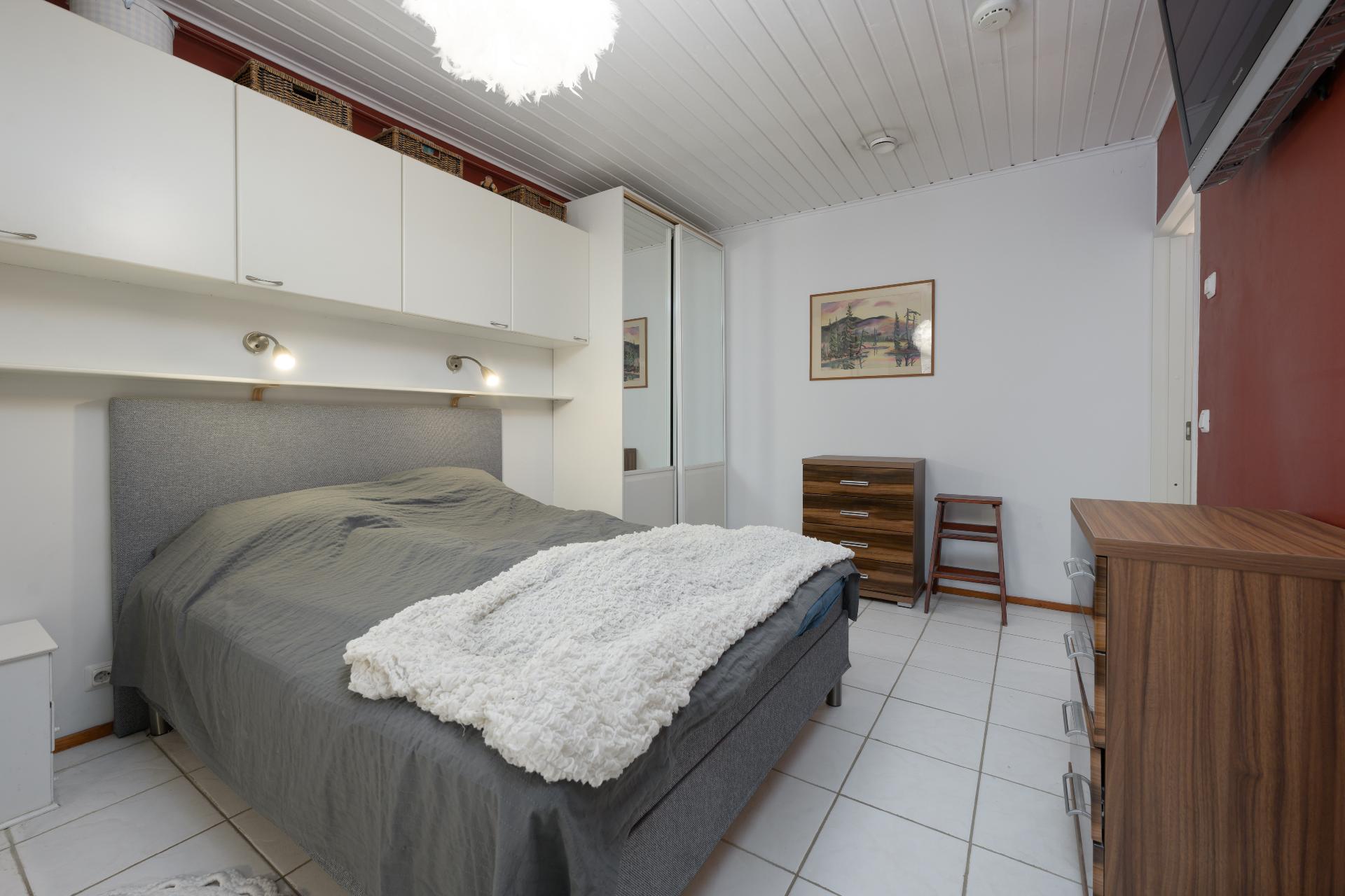 Taavanpolku 4, Kirkonkylä, Nurmijärvi