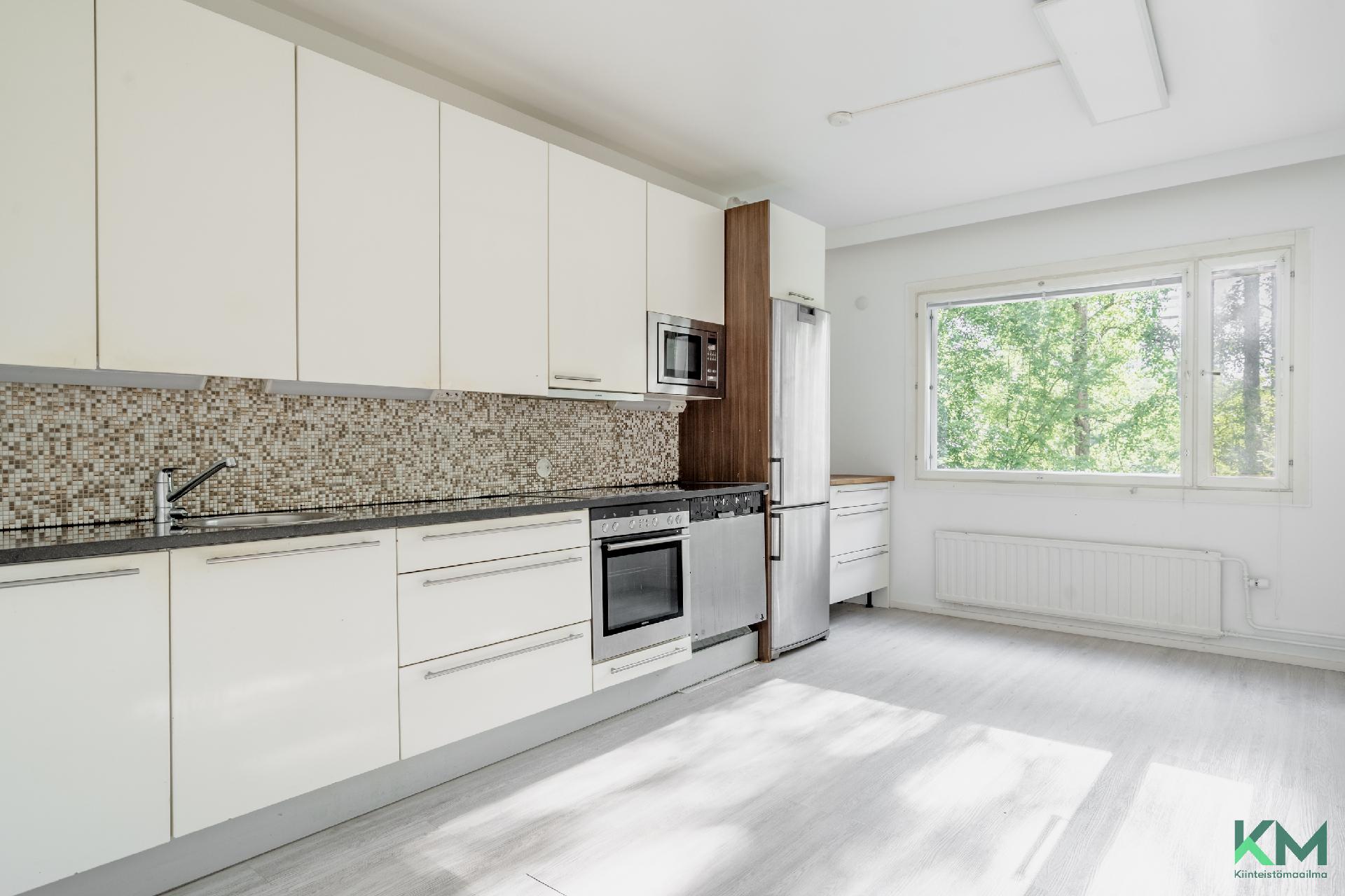 Porttikuja 5, Kontula, Helsinki