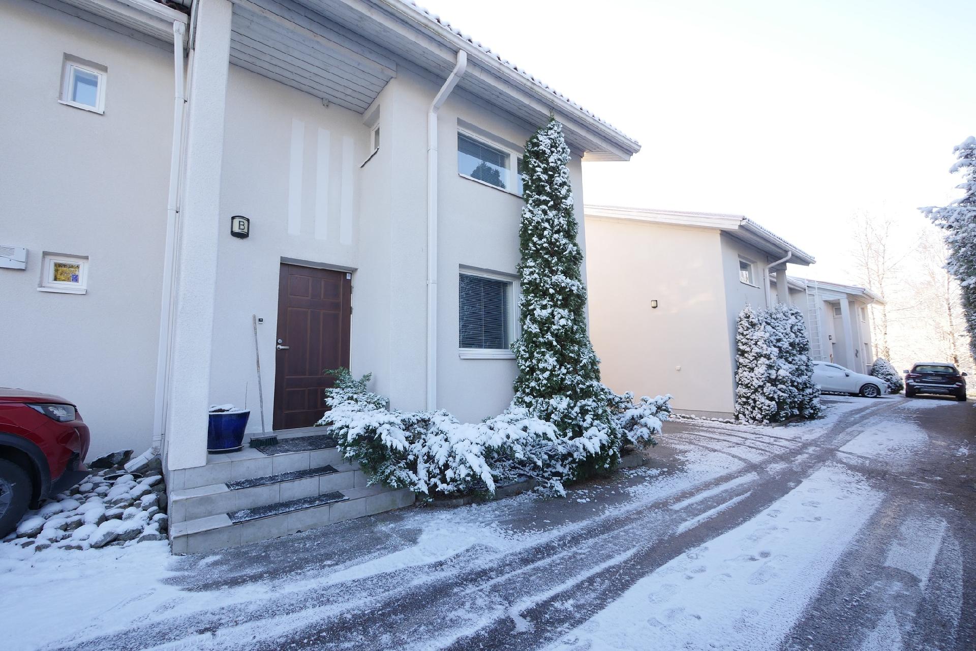 Ollilantie 18, Tapaninvainio, Helsinki