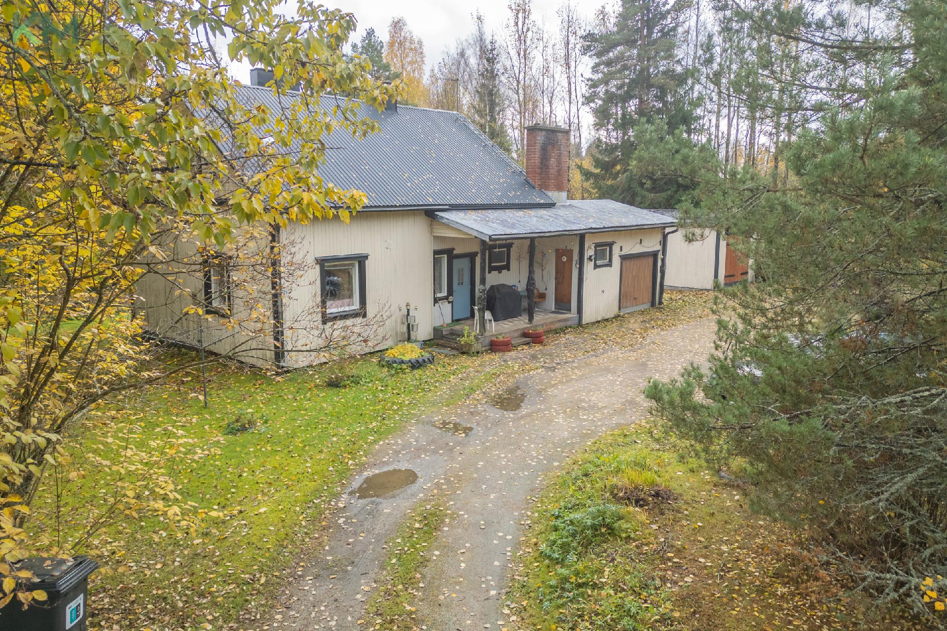 Hautatorpantie 91, Mieto, Kurikka