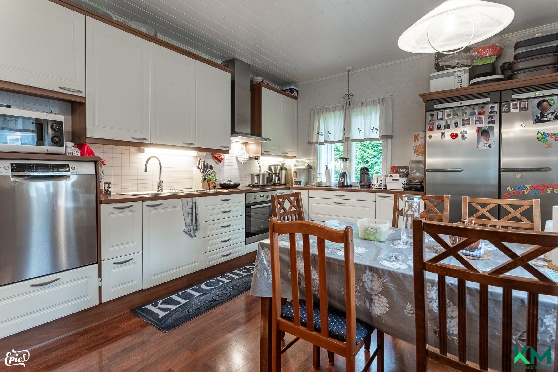 Lorellinpolku 4, Hämeenkyrö