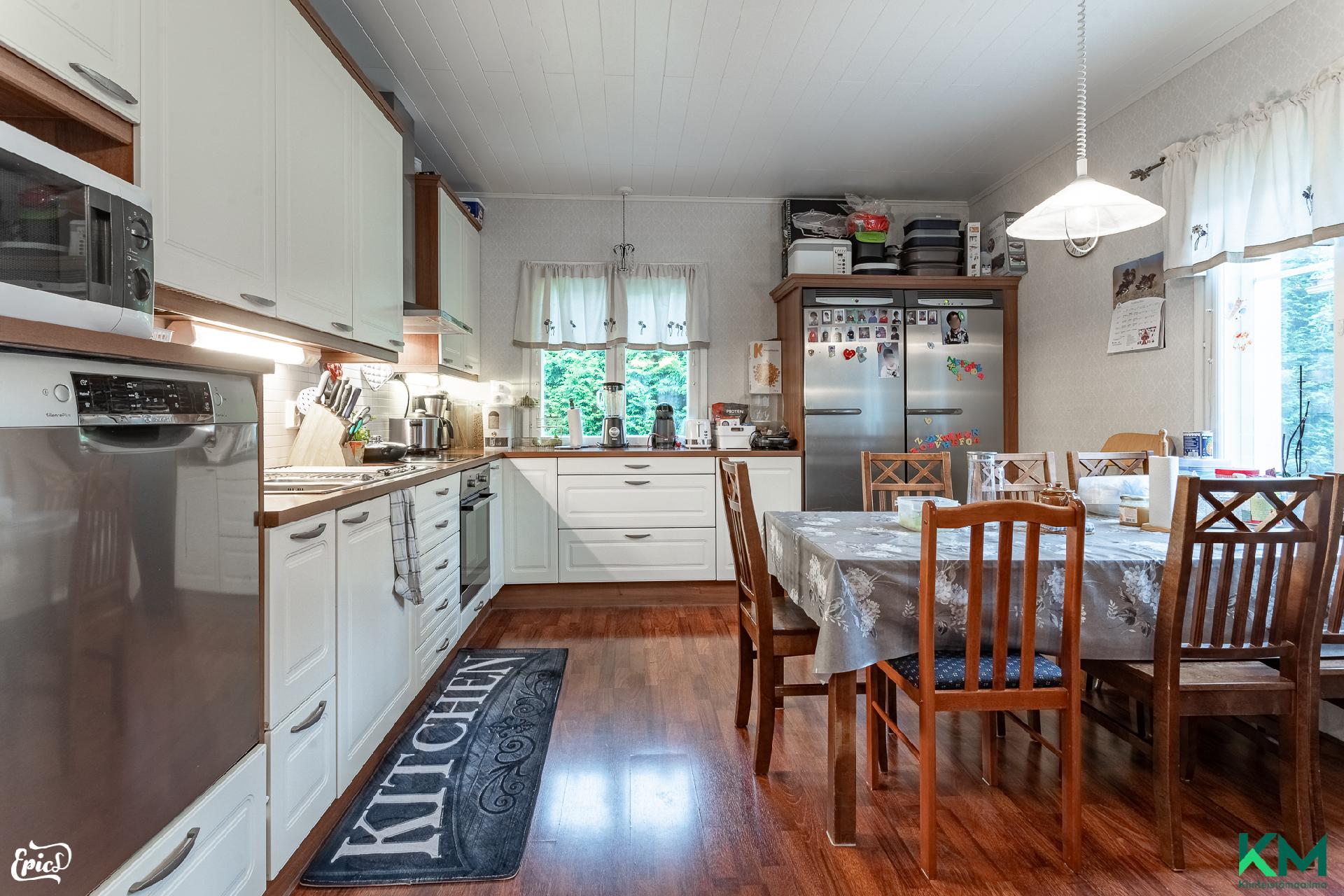 Lorellinpolku 4, Hämeenkyrö