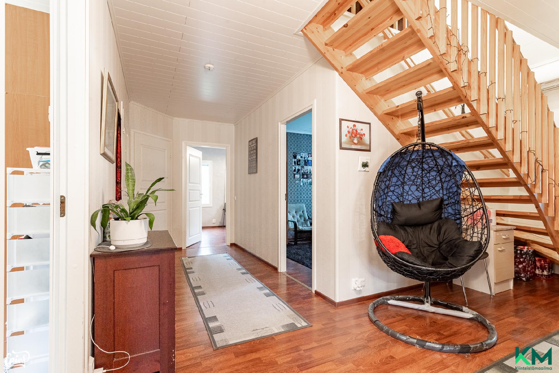 Lorellinpolku 4, Hämeenkyrö