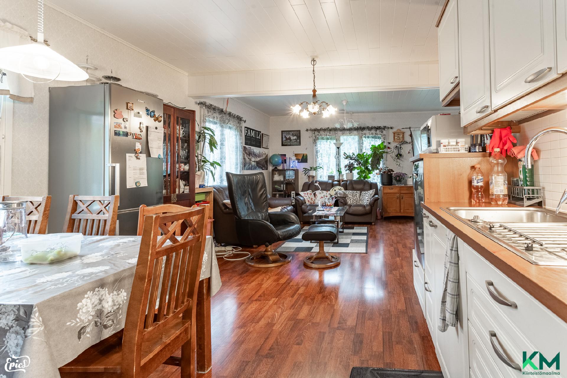 Lorellinpolku 4, Hämeenkyrö