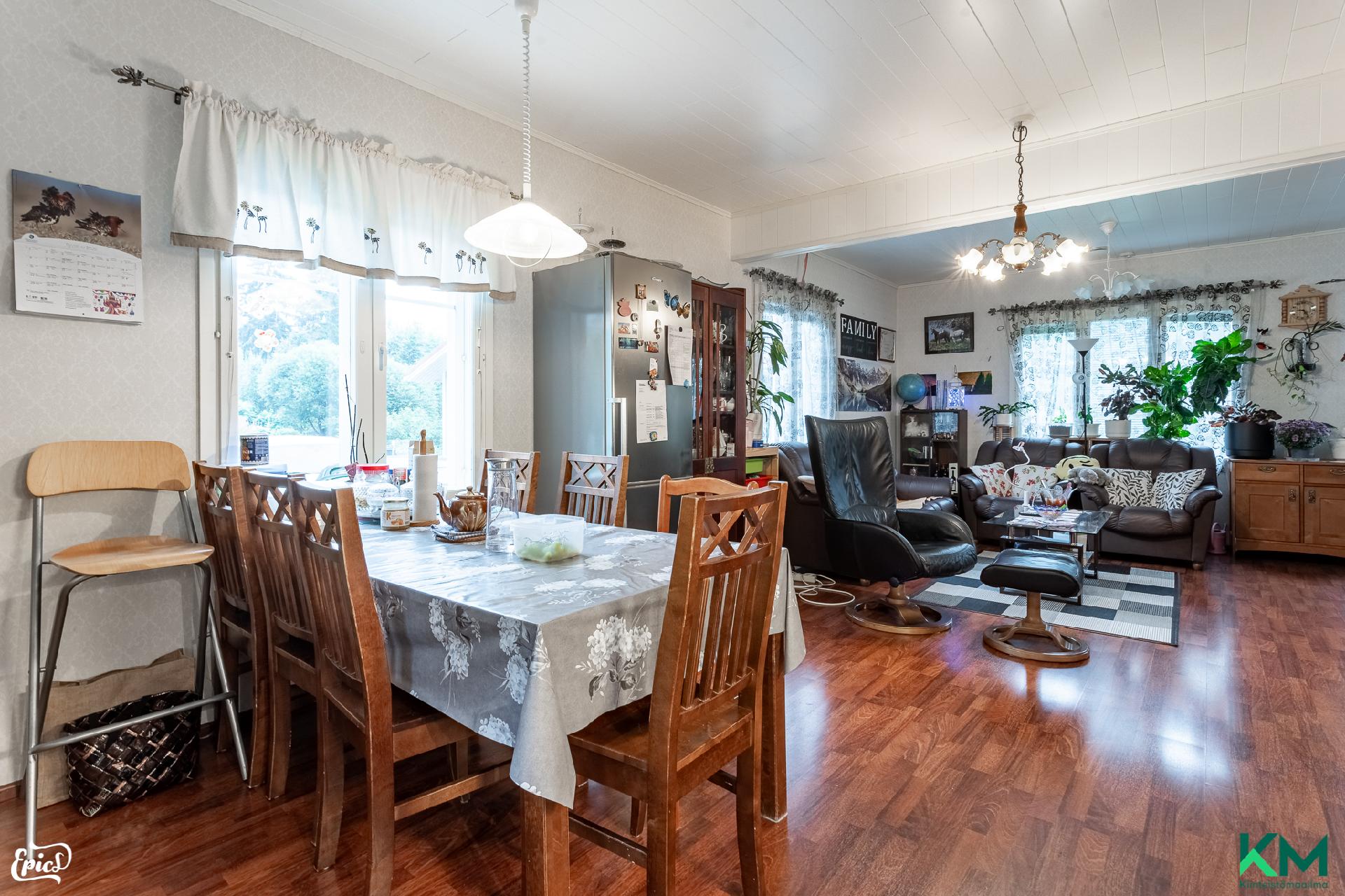 Lorellinpolku 4, Hämeenkyrö