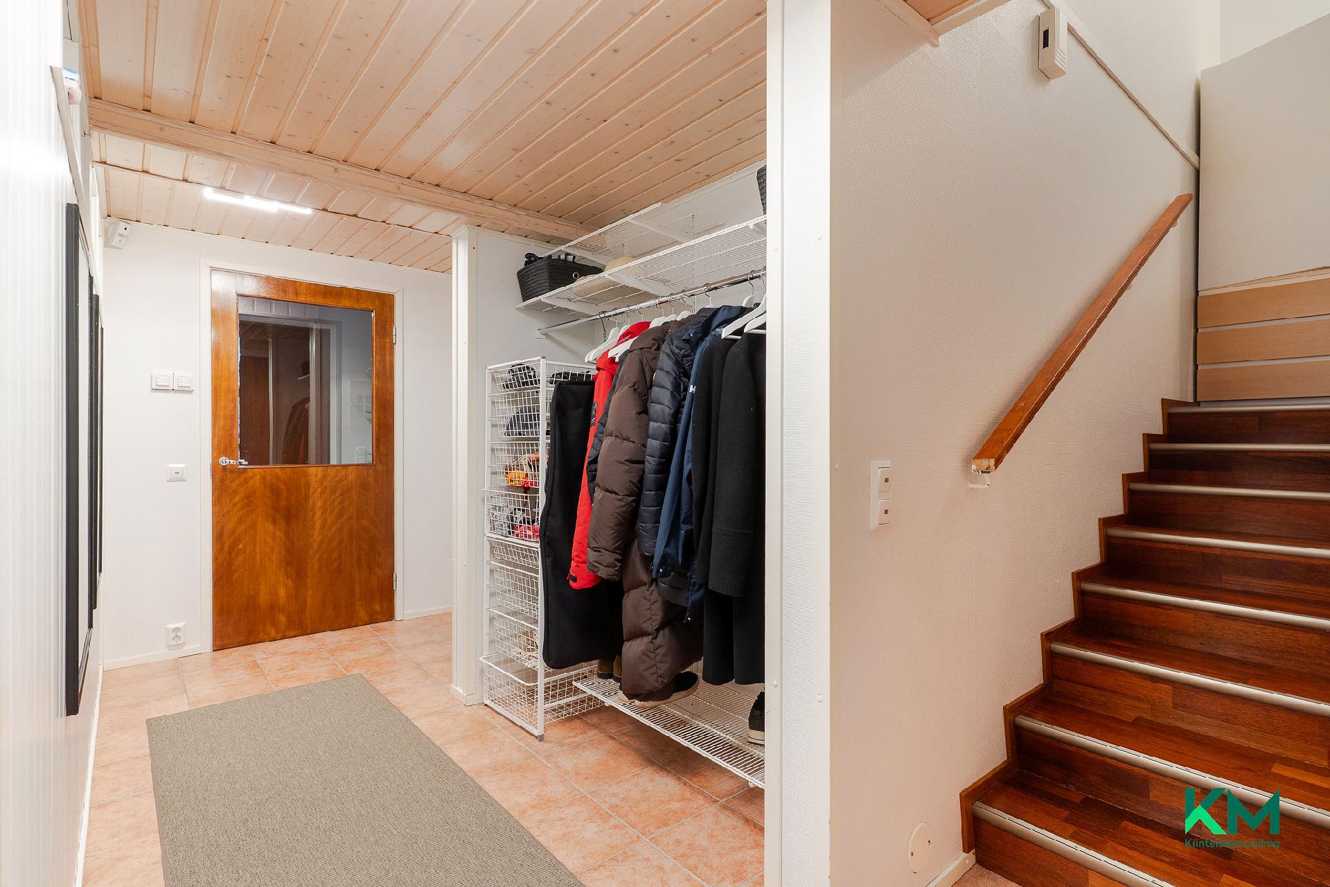 Parsikontie 1, Pikonkangas, Kangasala