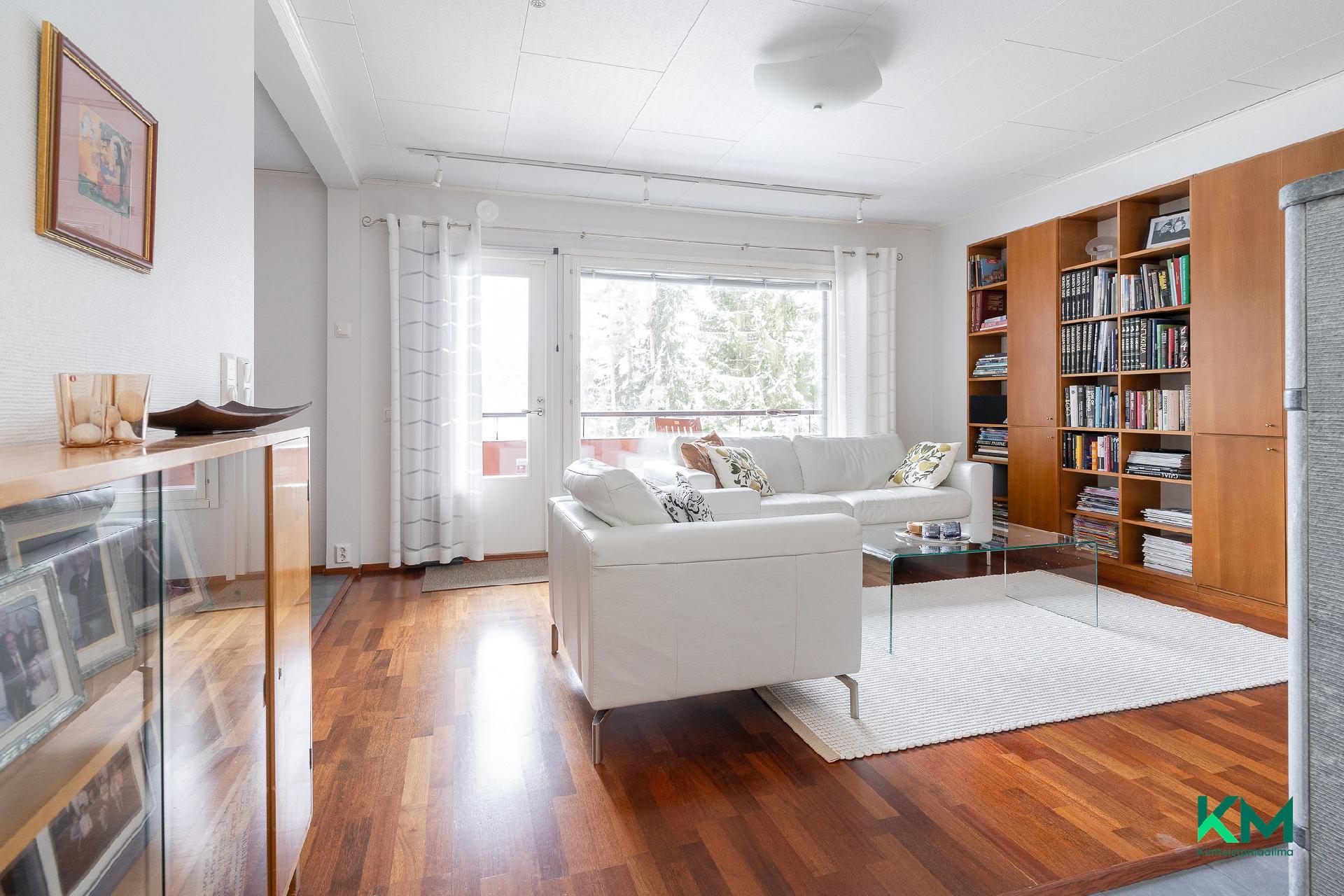 Parsikontie 1, Pikonkangas, Kangasala