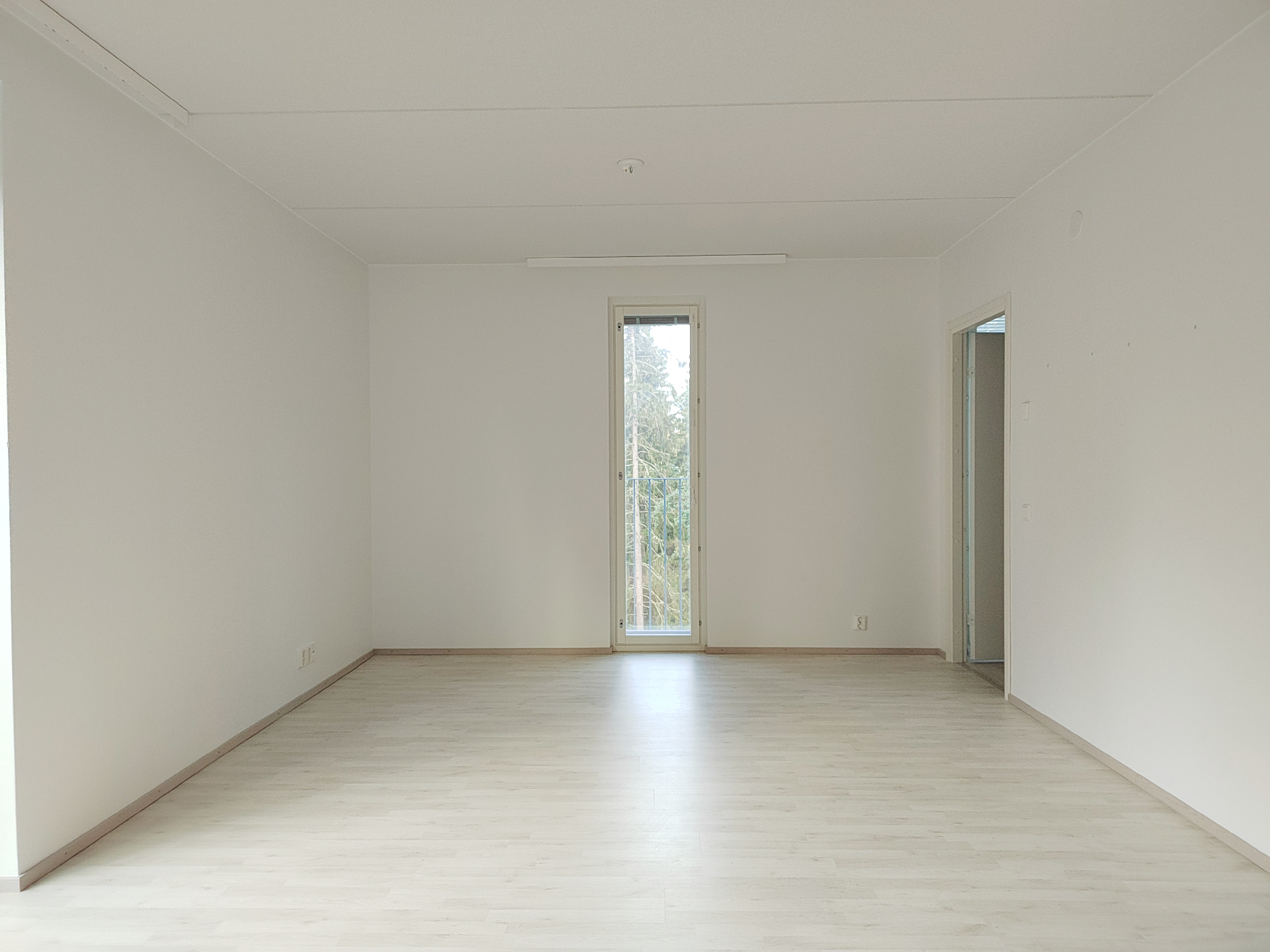 Lielahdenkatu 45, Lentävänniemi, Tampere