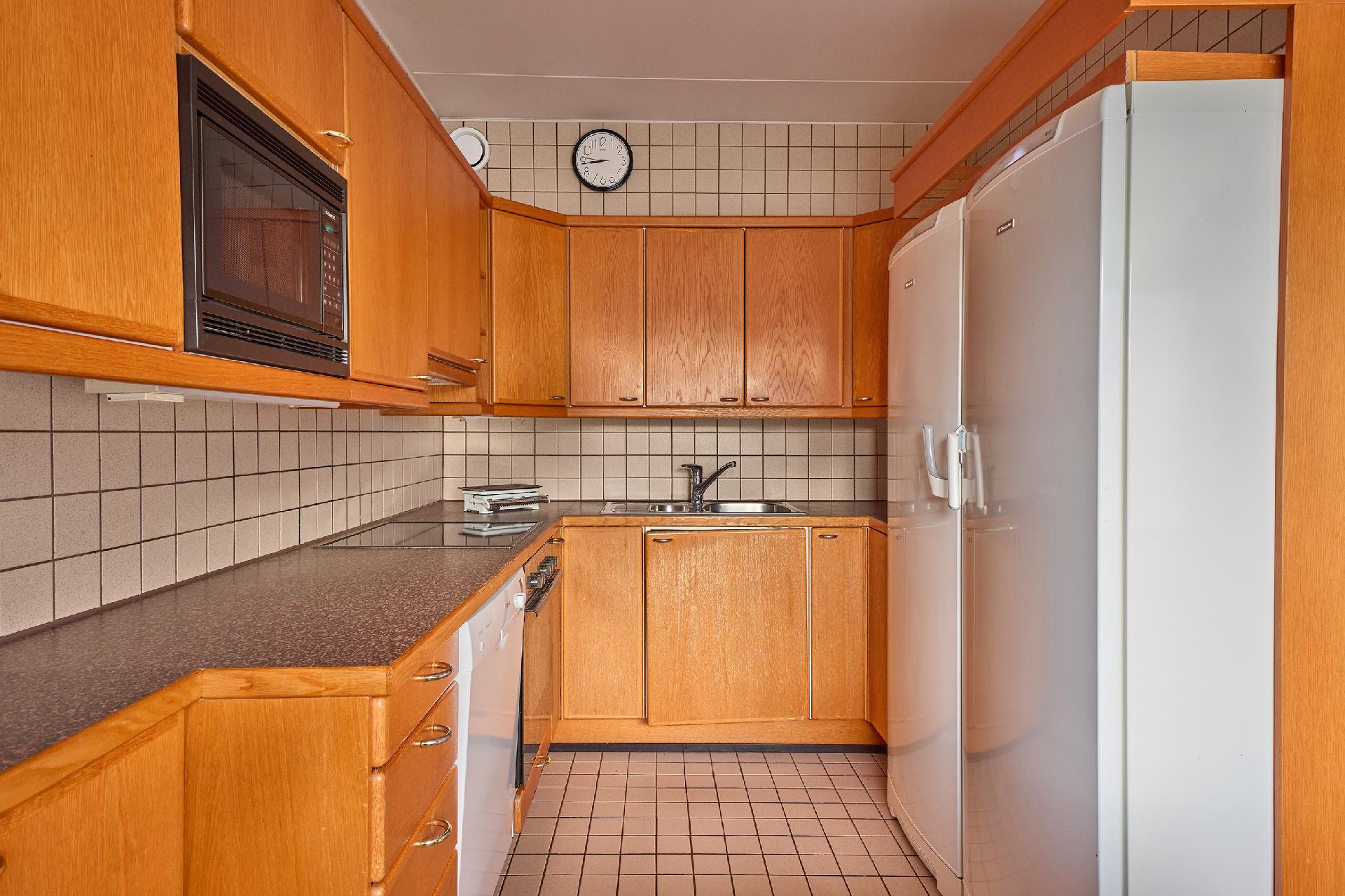 Kalliomäentie 8, Routio, Lohja