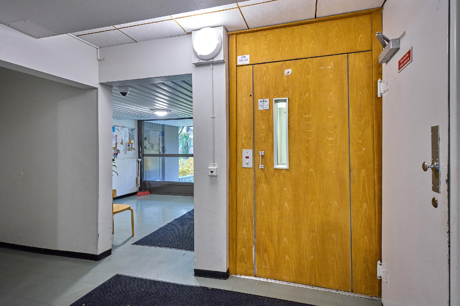 Kalliomäentie 8, Routio, Lohja