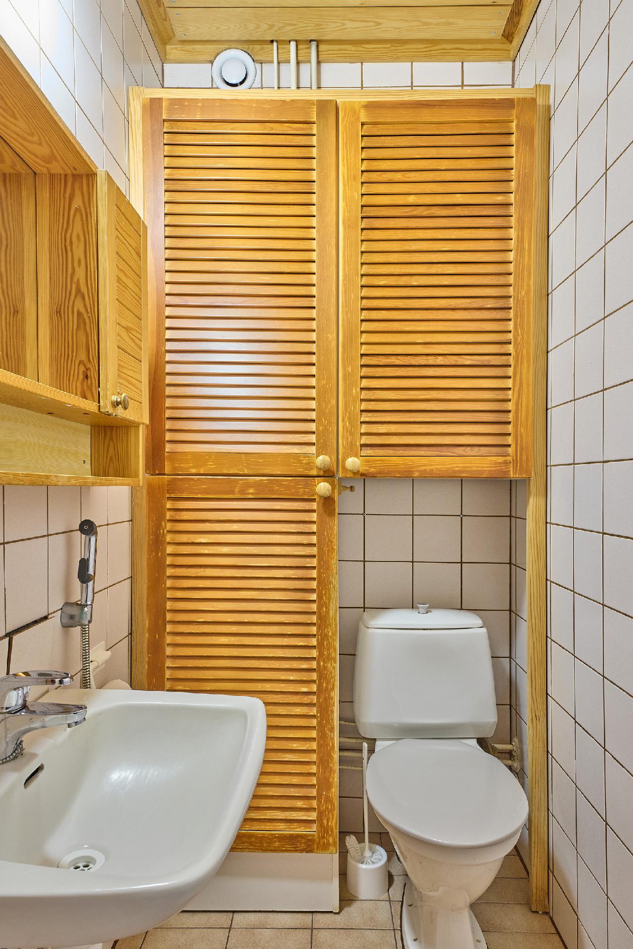 Kalliomäentie 8, Routio, Lohja