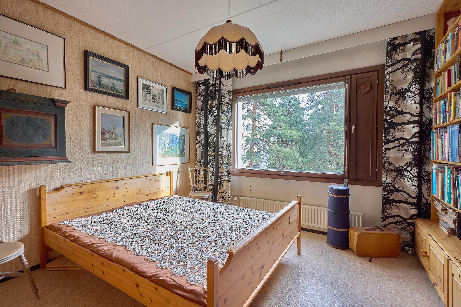 Kalliomäentie 8, Routio, Lohja