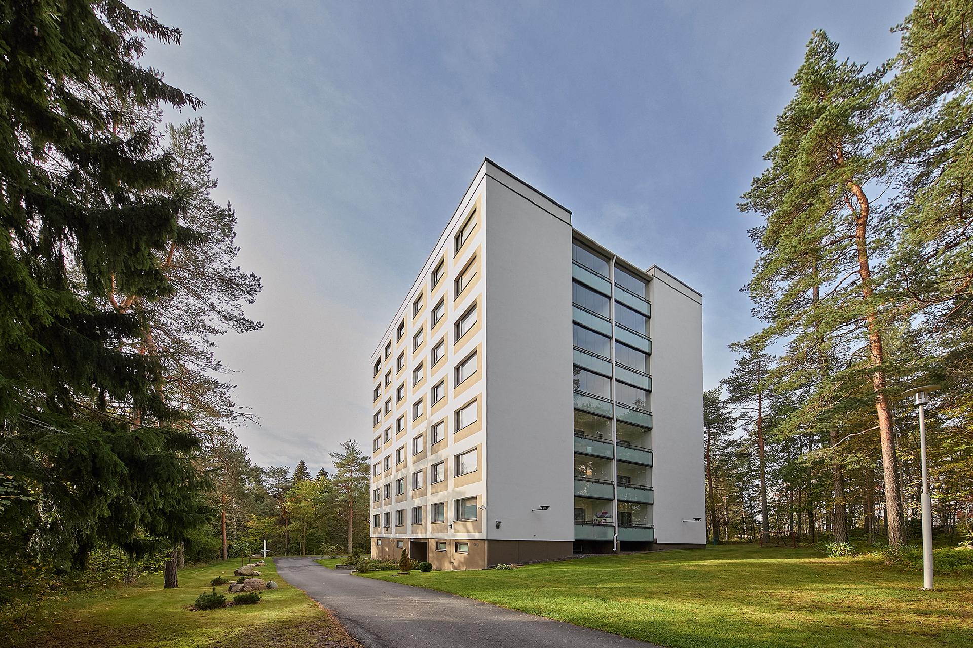 Kalliomäentie 8, Routio, Lohja